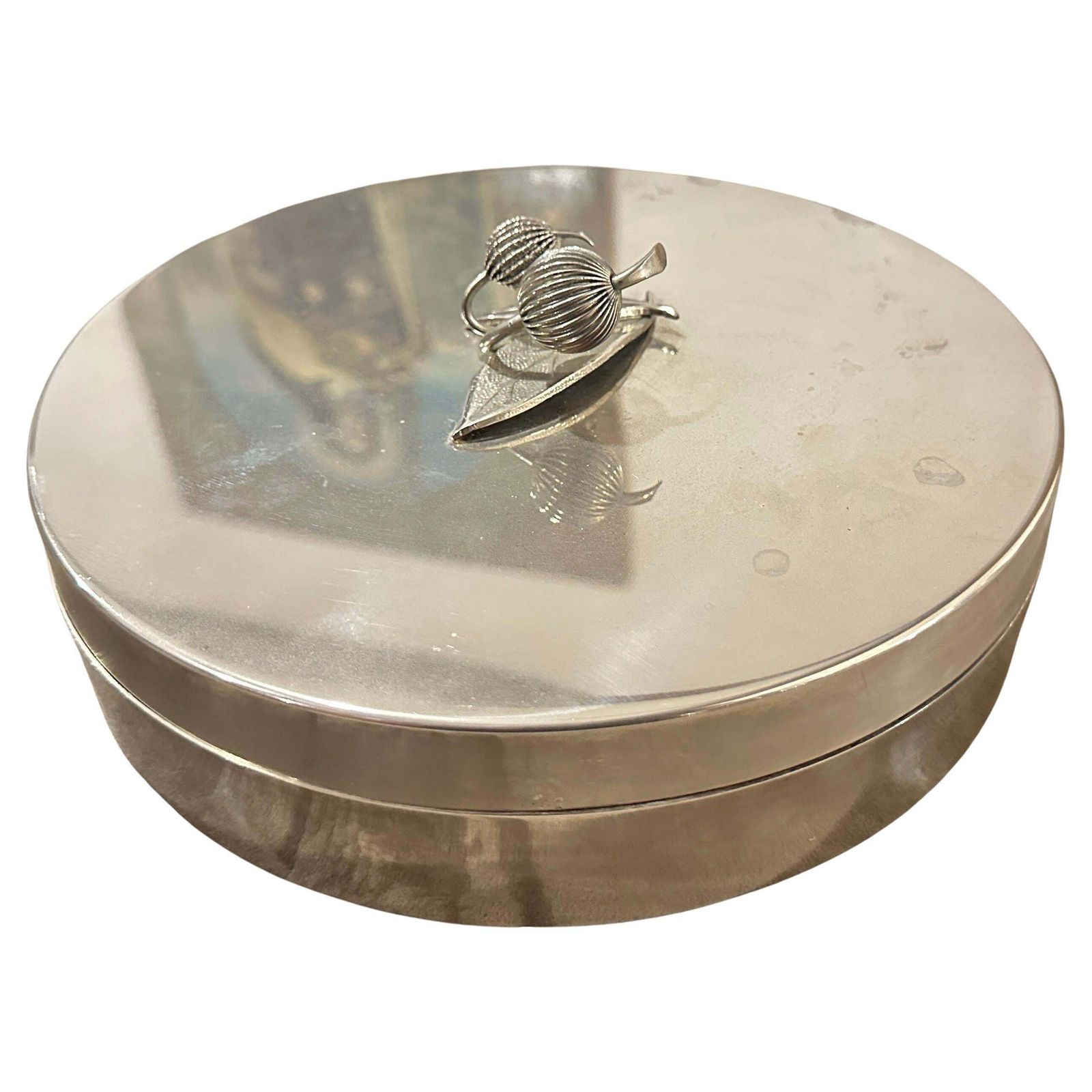 1970s Modern Silver Plated Round Jewelry Box By Renzo Casati Firenze