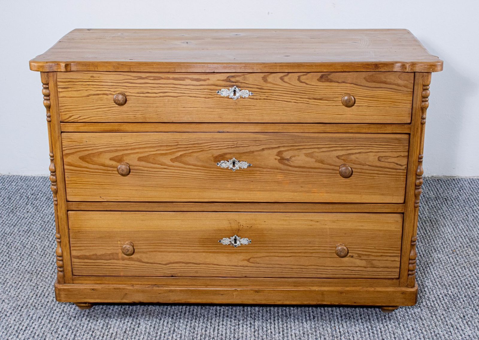 Antique Waxed Stripped Pine Chest Of 3 Drawers, Late 19th Century photo vinterior