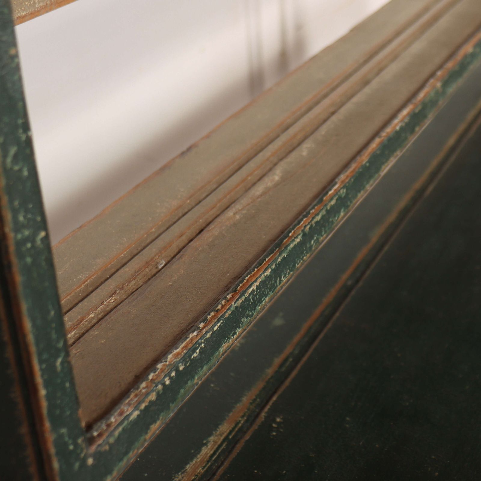 photo furniture English Painted Pot Board Dresser