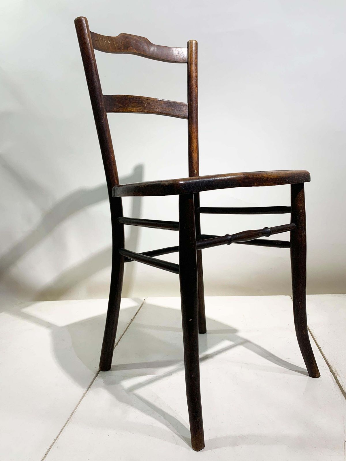 photo vintage Pair A.M.Luther "Luterma" Art Deco Bentwood/Embossed Plywood Chairs Estonia/1920