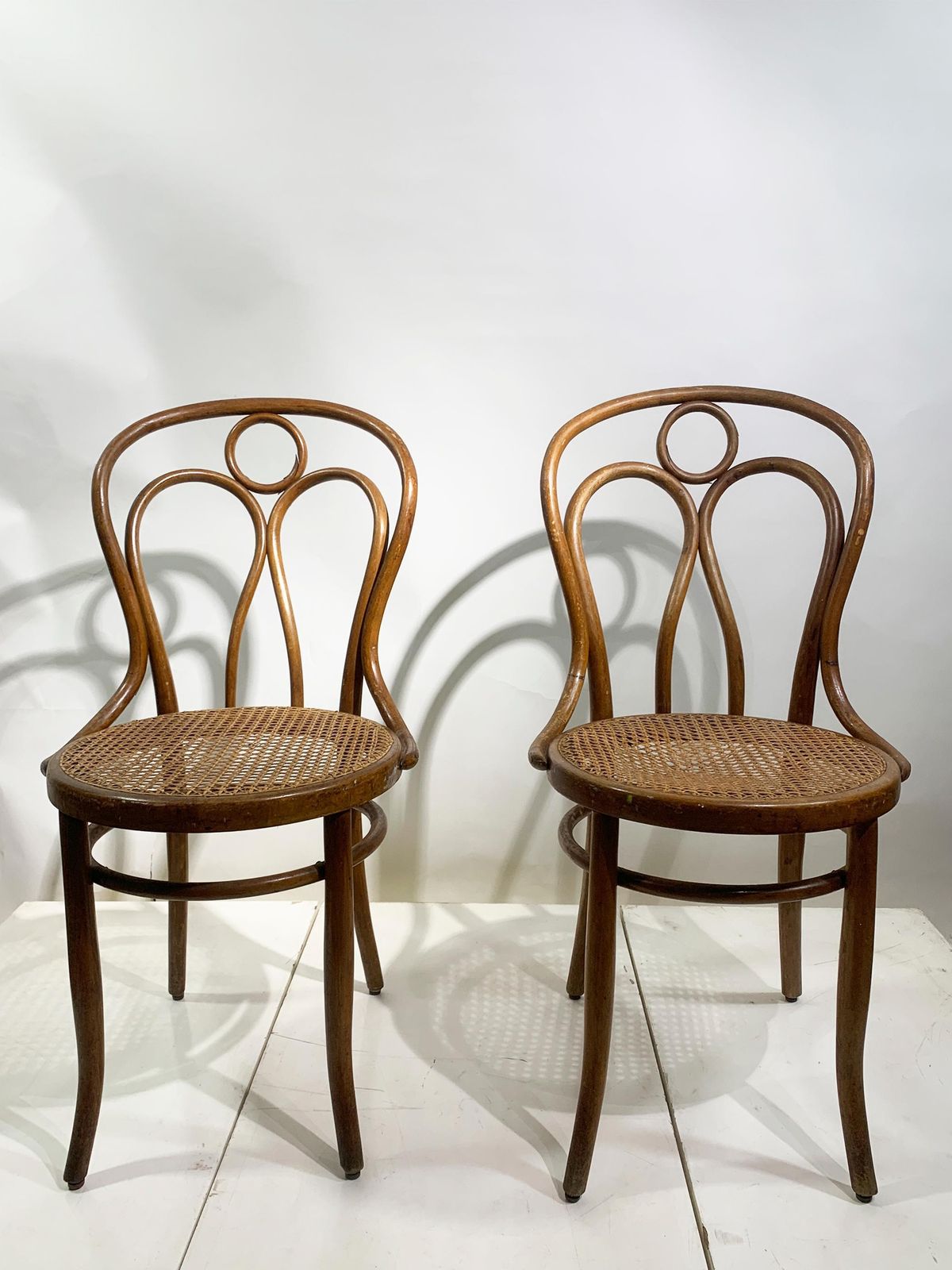 Set Of 6 Chairs In Bentwood By Josef Hoffmann For Mundus Vienna Austria, 1900s photo vintage