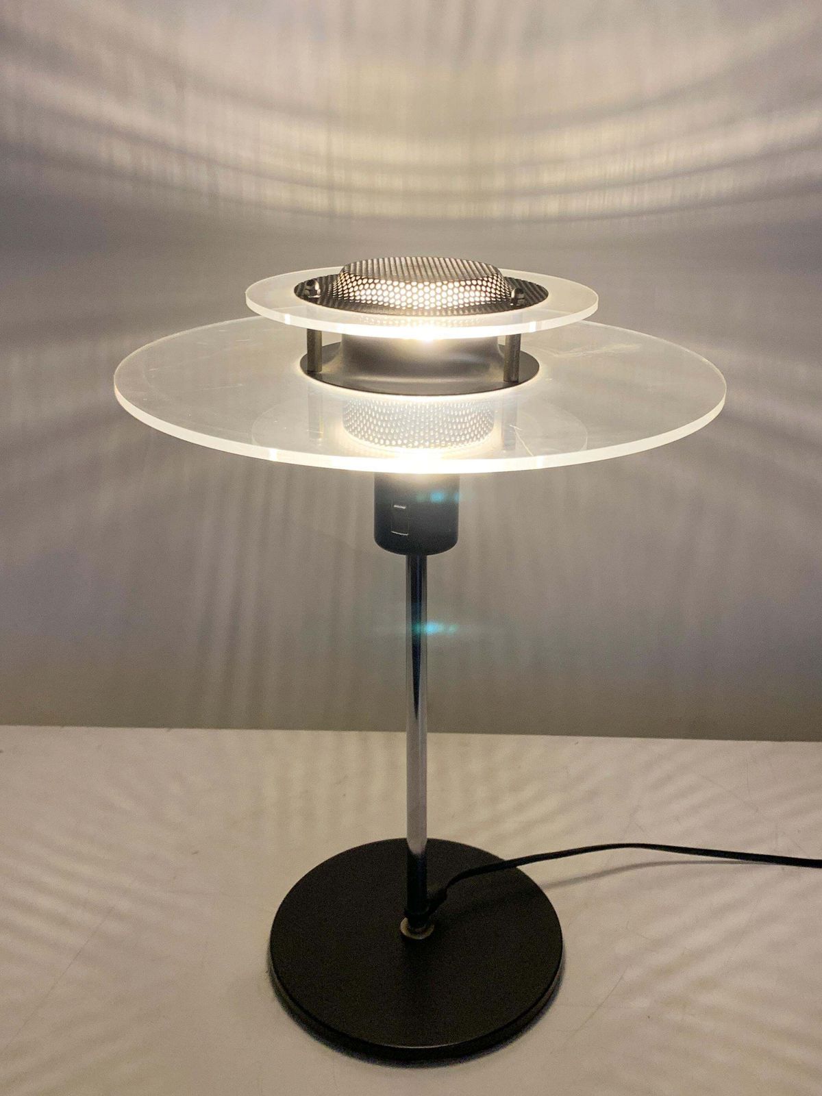 Space Age Cirkel Ikea Table Lamp Plexiglass (Acrylic) And Metal, 1990 photo vintage