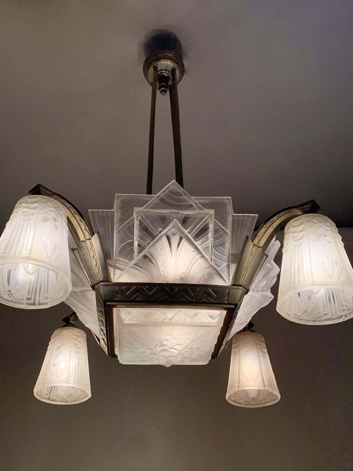 French Art Deco Chandelier Signed " Muller Freres Luneville" photo vinterior