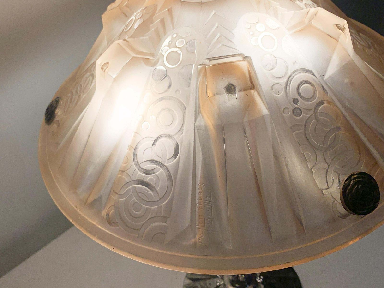 photo buy Art Deco Table Lamp In Pink Press Molded Glass Signed "Muller Frères Luneville"