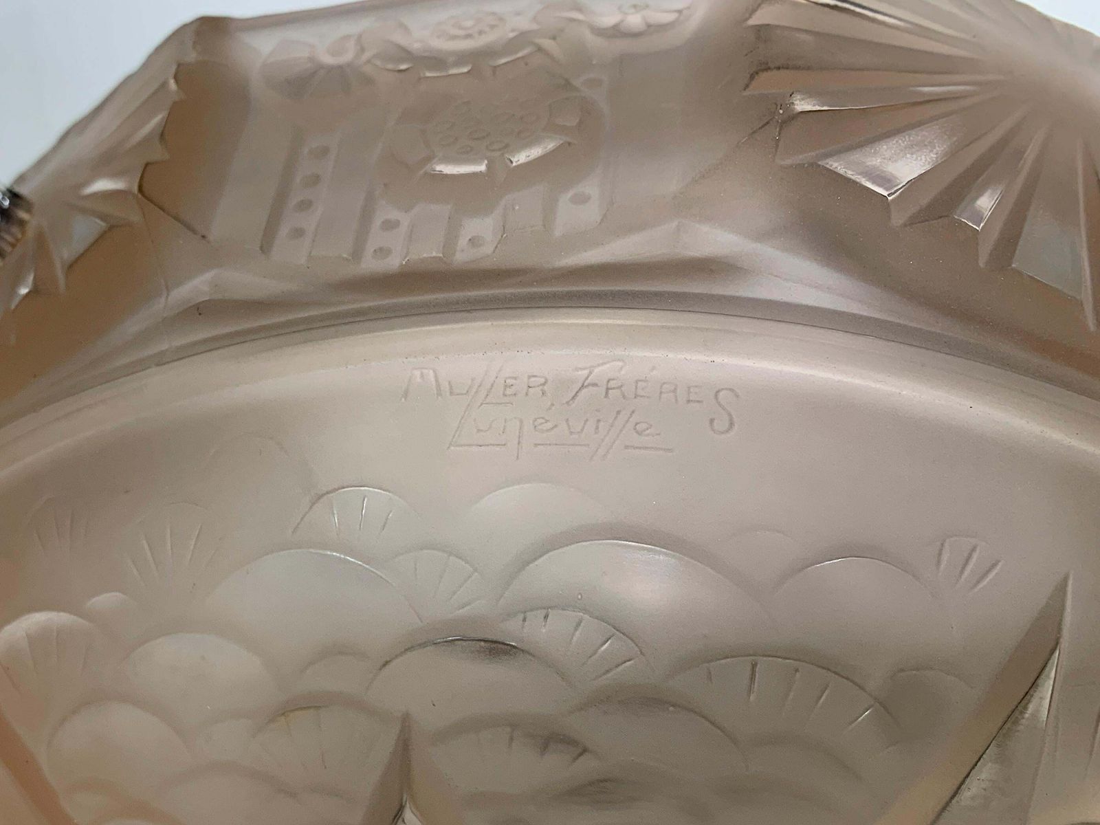 Art Deco Table Lamp In Press Molded Glass Signed "Muller Frères Luneville" photo for sale
