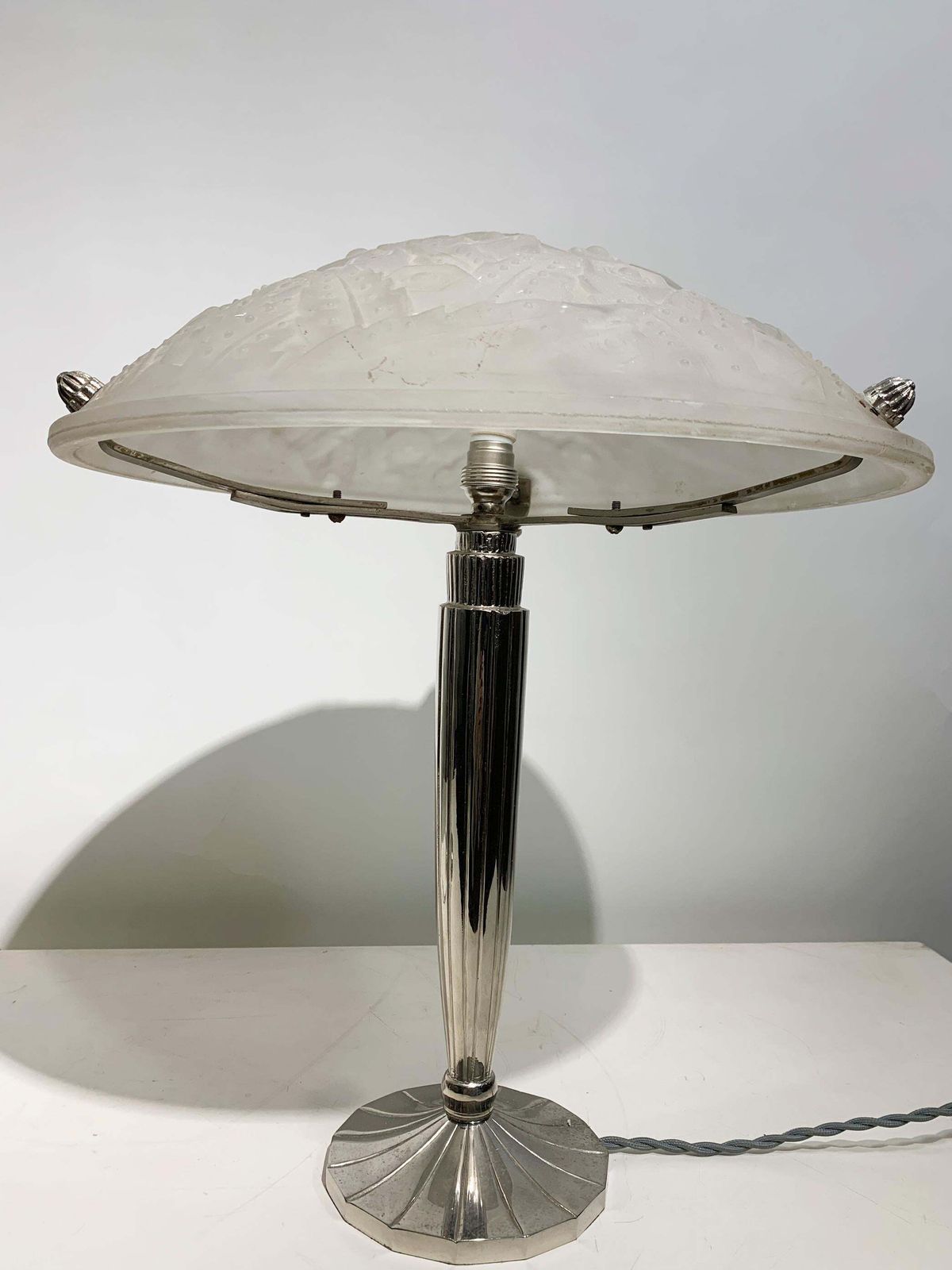 photo furniture Pair Of French Art Deco Table Lamps Signed “Muller Frères Luneville”