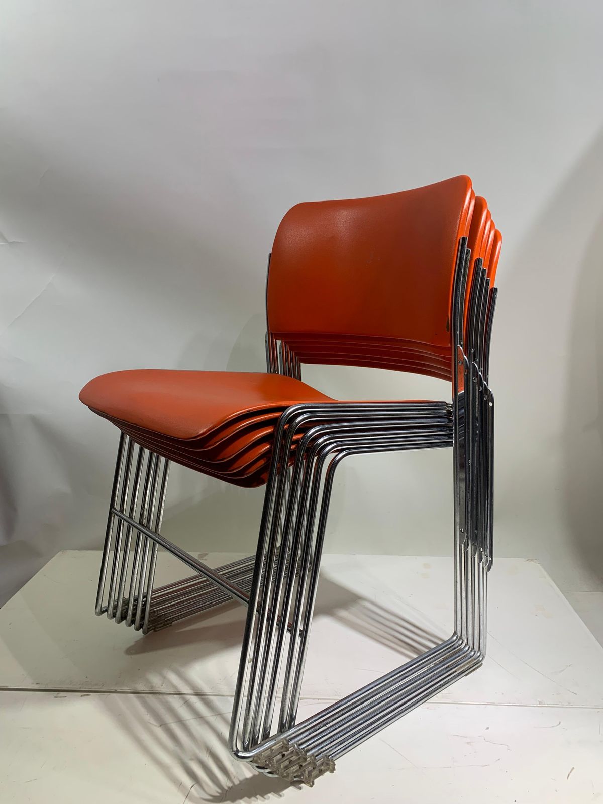 photo furniture Set Of 6 Stackable 40/4, Red/Orange Chairs By David Rowland   Gf Business