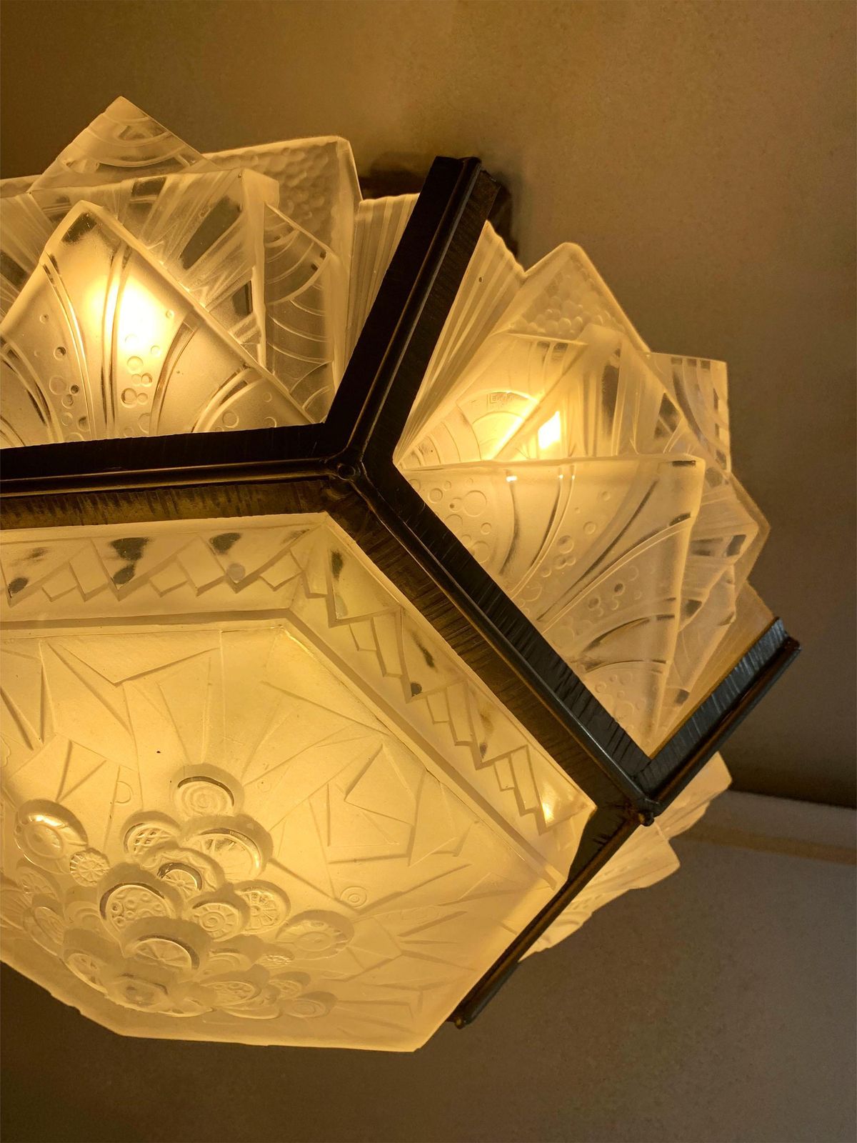 photo buy Art Deco Chandelier, Glasses Signed Muller Frères Luneville