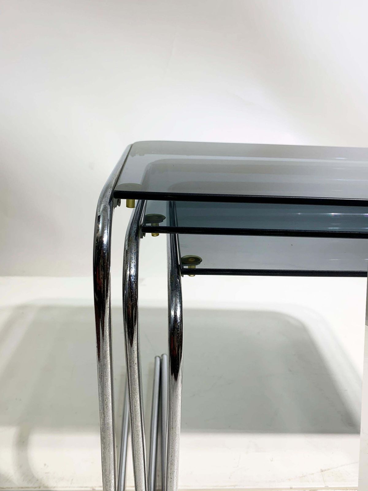 Set Of 3 Late 20th Century Nesting Side Tables In Chrome And Smoked Glass photo vinterior