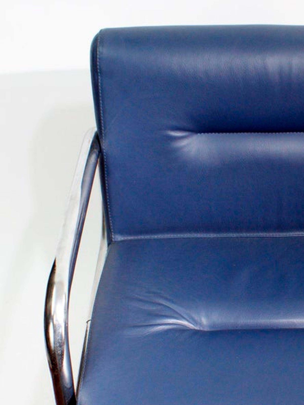 Pair Of Cantilever Leather Lounge Chairs Manufactured By Thonet In 1980 photo buy