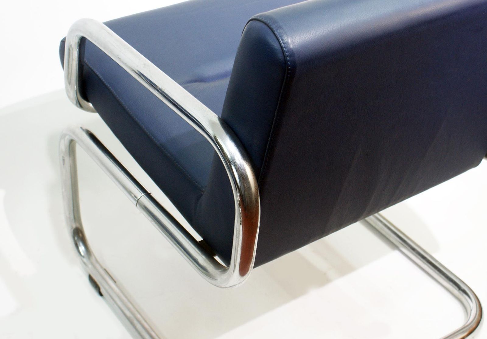Pair Of Cantilever Leather Lounge Chairs Manufactured By Thonet In 1980 photo vintage
