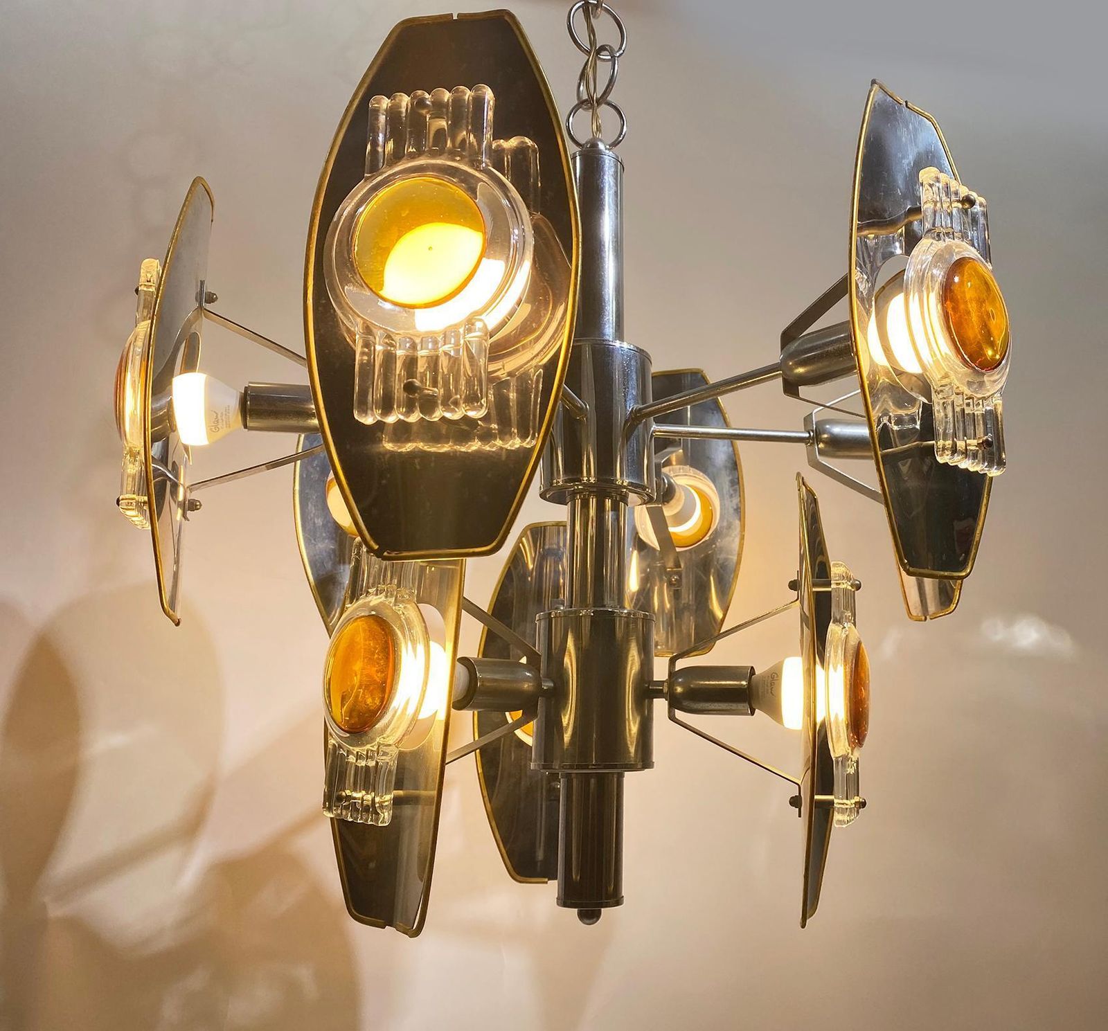 photo vinterior Oscar Torlasco Impressive Chrome And Glass Lens Chandelier, Italy, 1960