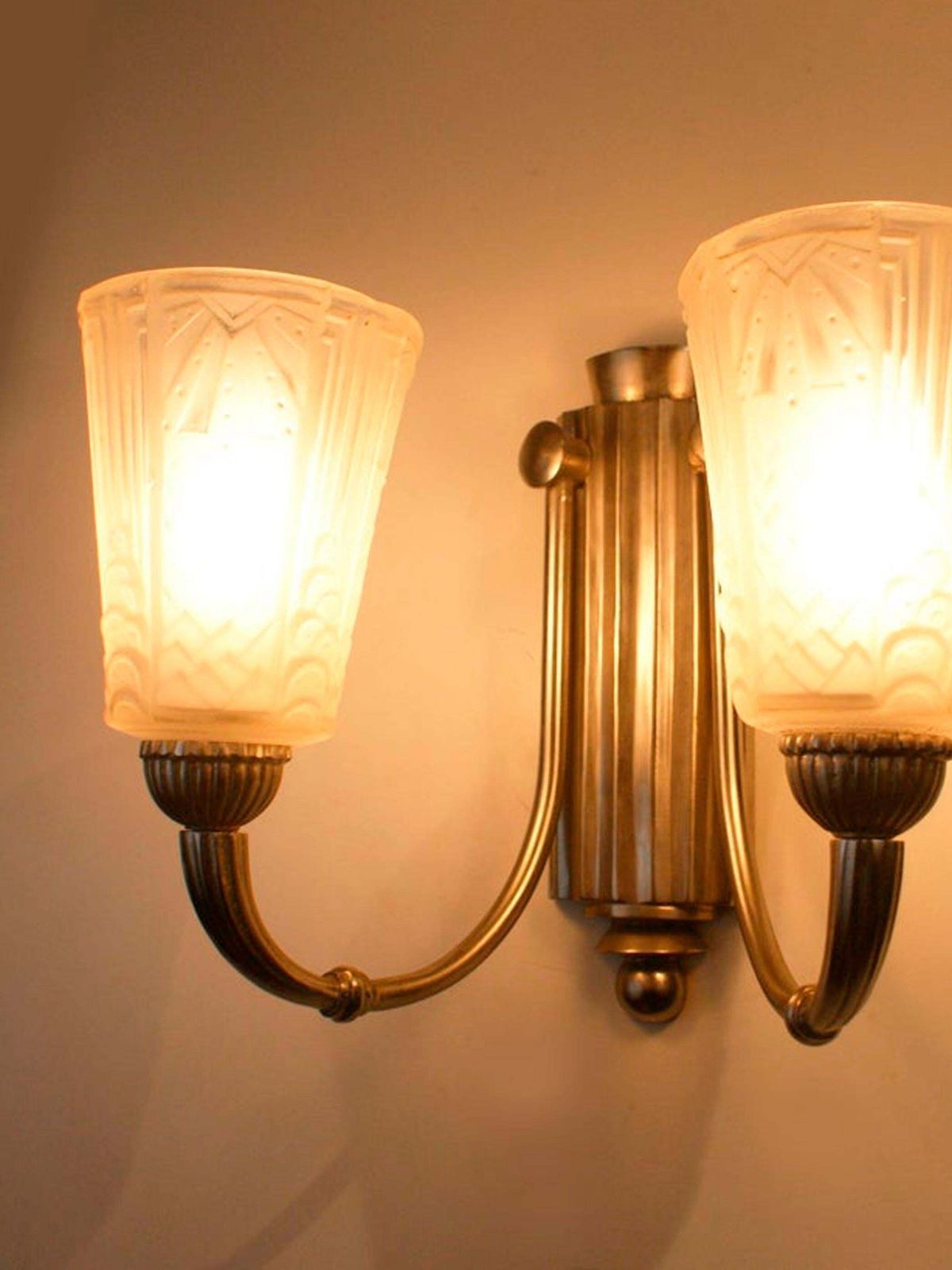 Stunning Pair Of Art Deco Wall Sconces Signed "Muller Freres Luneville" photo vintage