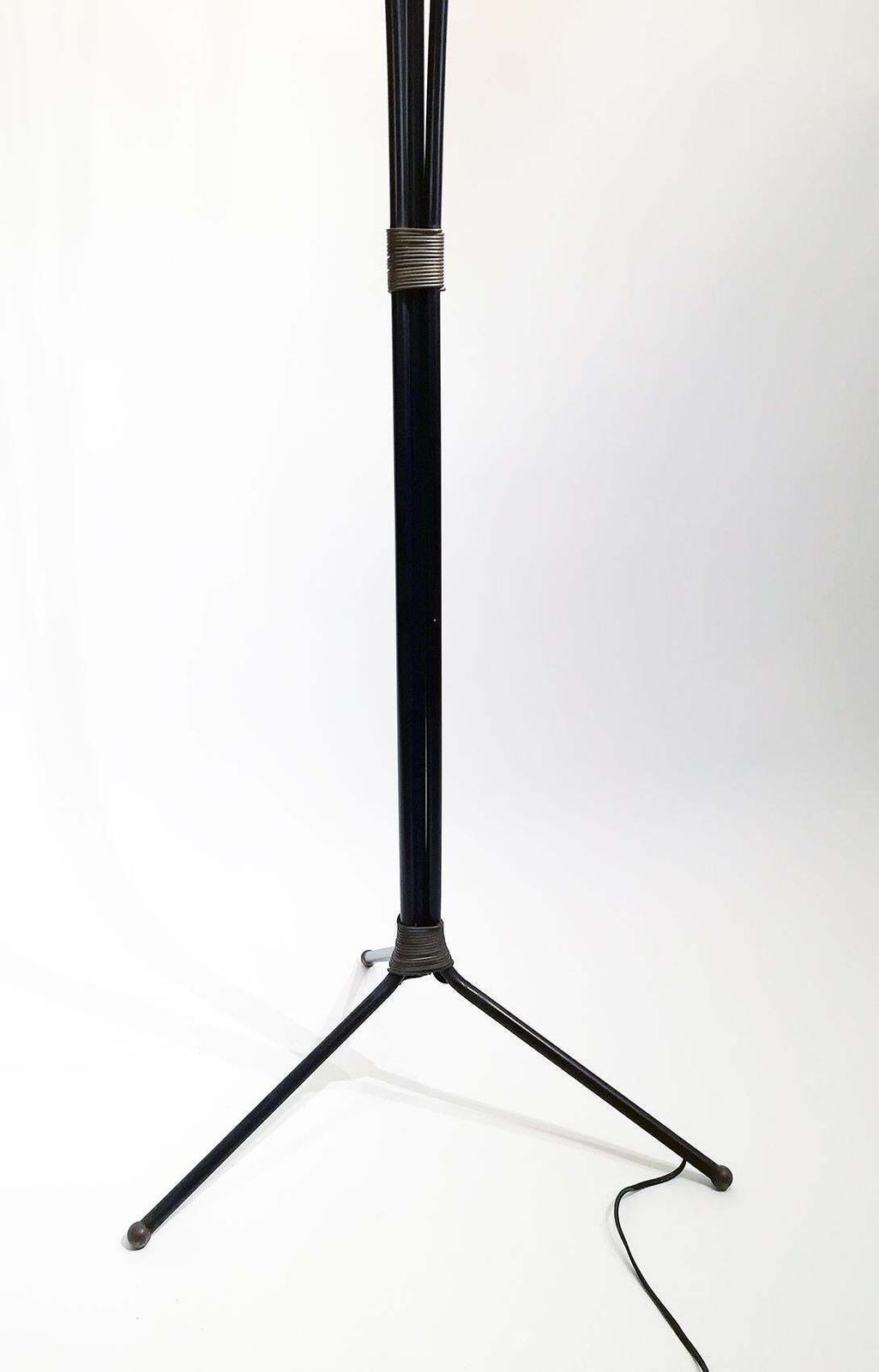 Elegant Stilnovo Style Floor Lamp, Circa 1950, Italy photo 2854.0