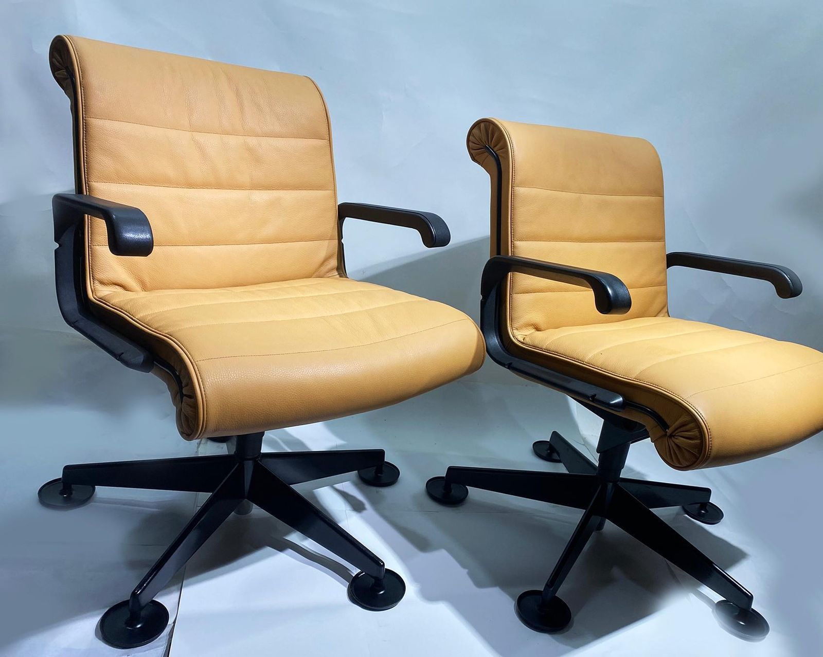 Pair Of Richard Sapper For Knoll Executive Desk Chairs photo for sale