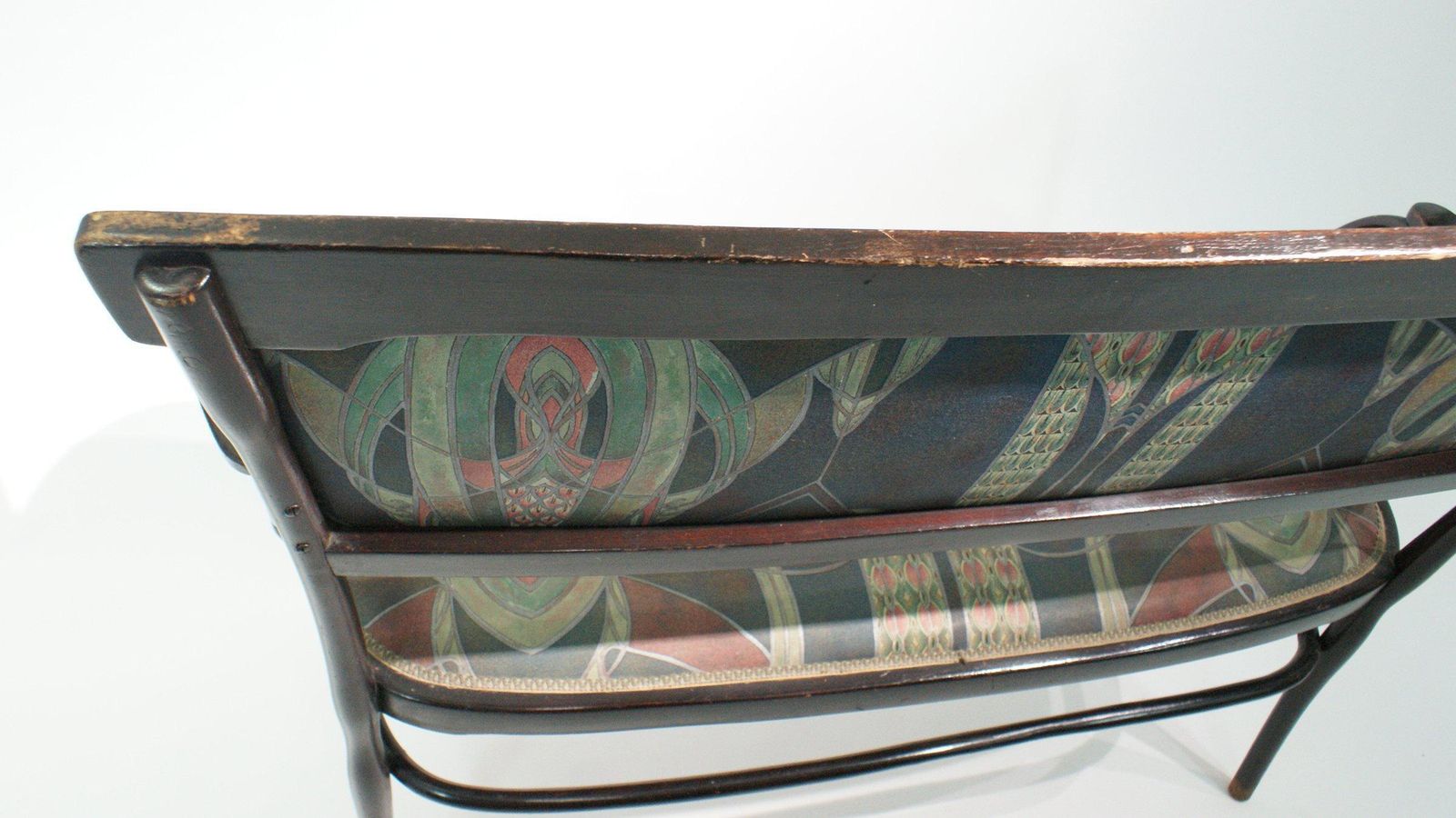photo vintage Art Nouveau Sofa And Armchairs Labelled Jakob & Joseph Kohn