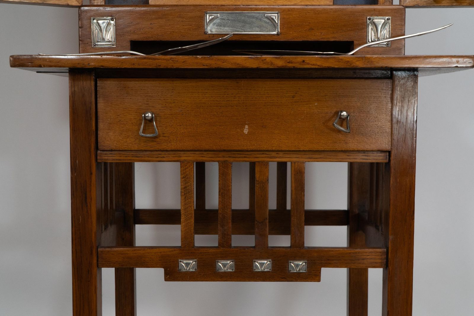 Wmf. A 12 Person Cutlery Service In Original Stylized Secessionist Oak Cabinet photo vintage