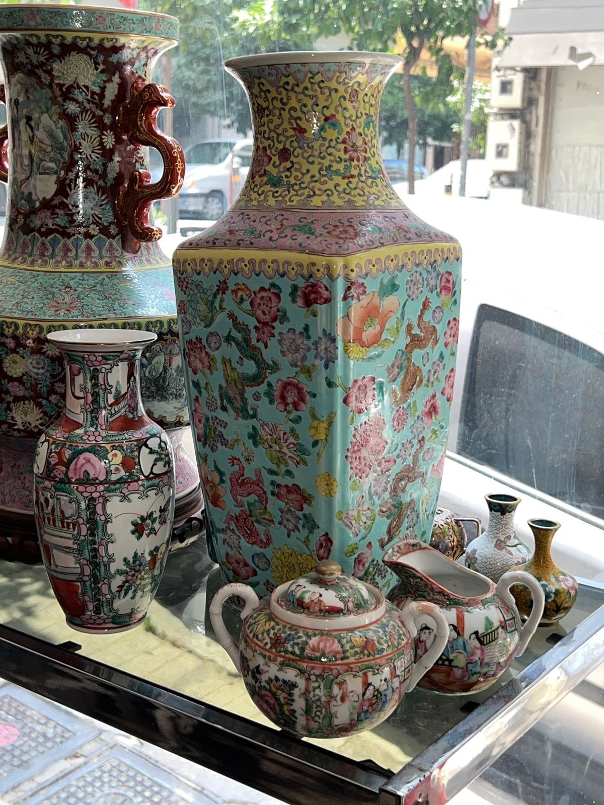 Famille Rose Chinese Cloisonné Style Vase photo furniture