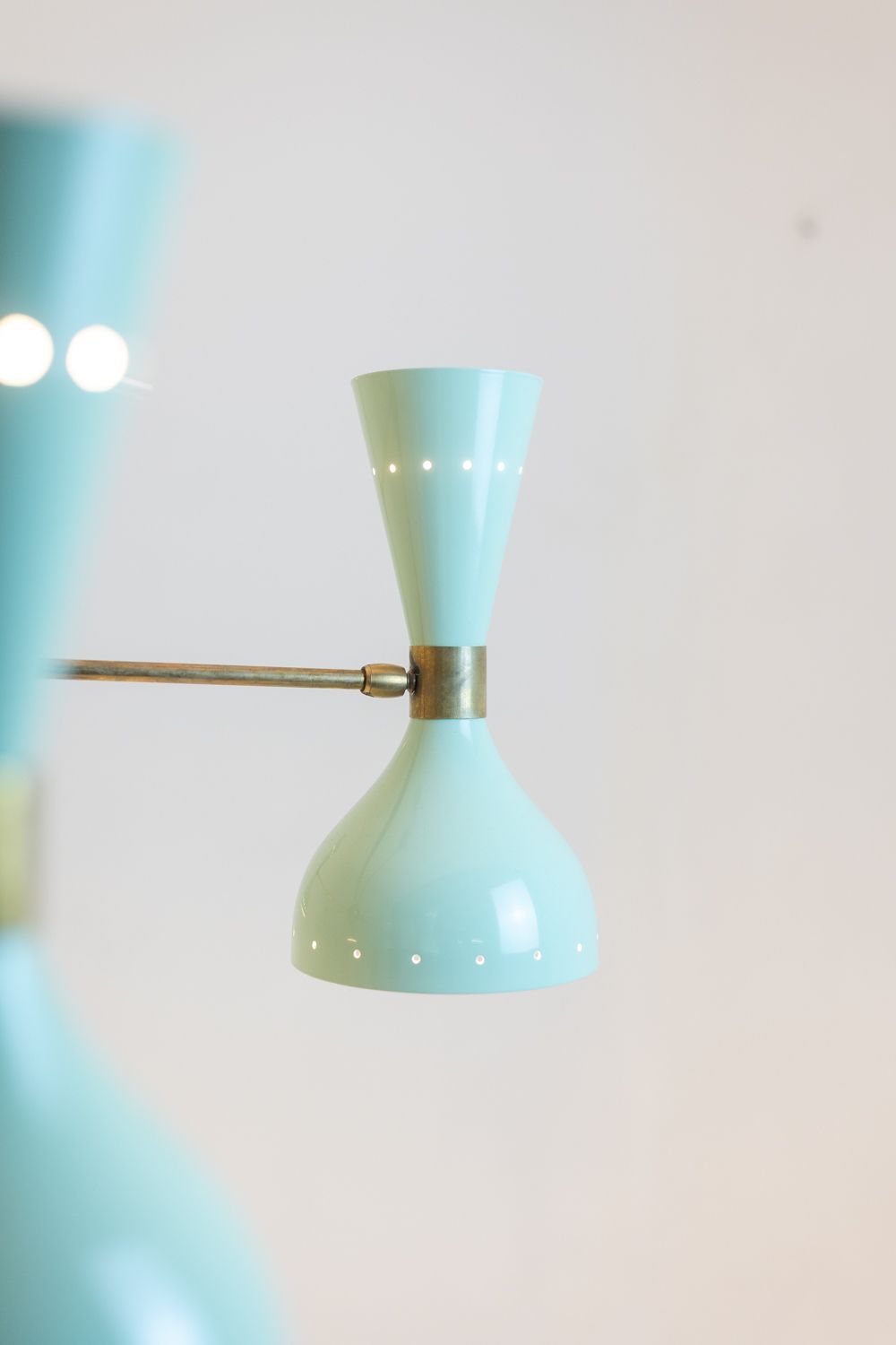 photo for sale Radiant Diabolo Shaped Chandelier With 12 Lights. Contemporary.