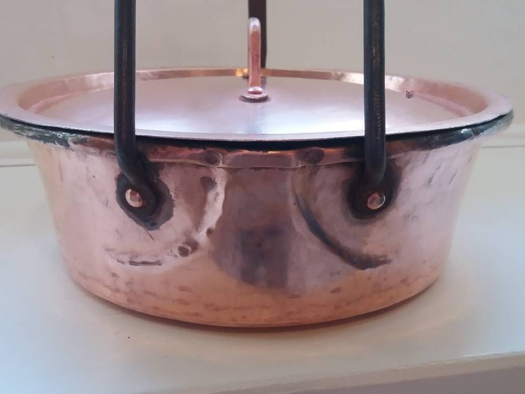 Large Antique Iron Frying Pan: Hand Forged Open Fire Skillet photo Home Decor