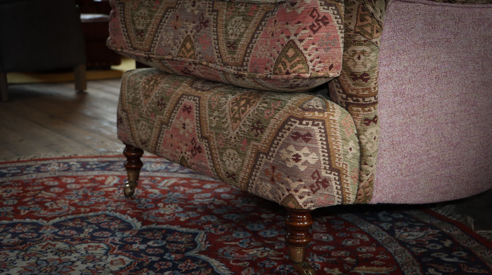 Stunning George Smith Standard Arm Signature Armchair Kilim & Jacquard Olive 🚚 photo 4000.0