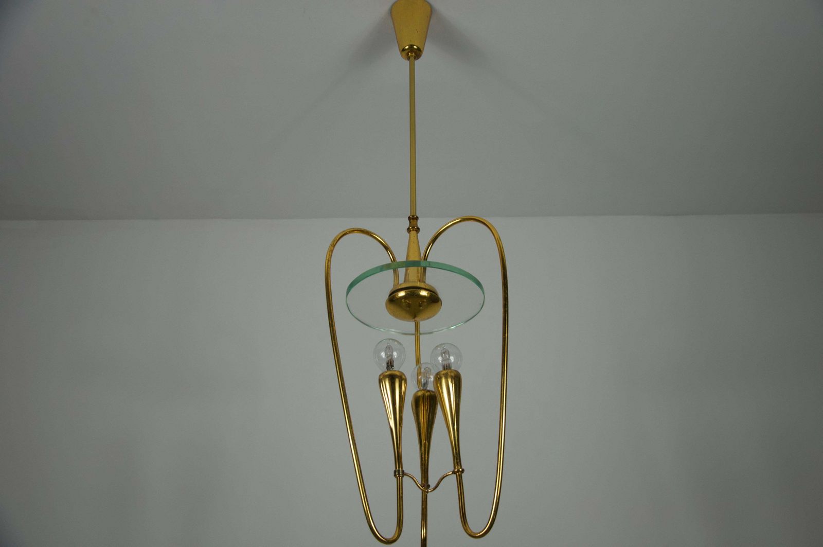 photo for sale Gilded Brass Chandelier Attr. To Pietro Chiesa For Fontana Arte, 1950s, Italy