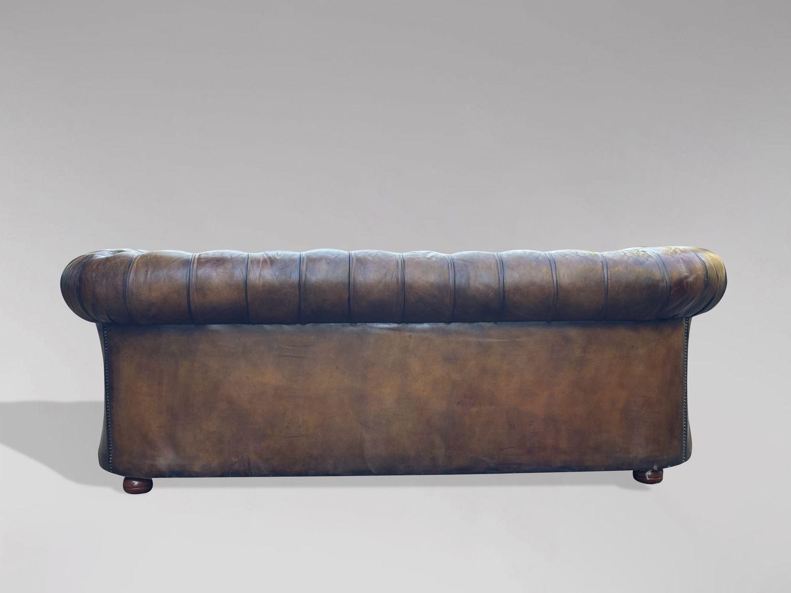 19th Century Victorian Golden Brown Leather 3 Seater Chesterfield Sofa photo vintage