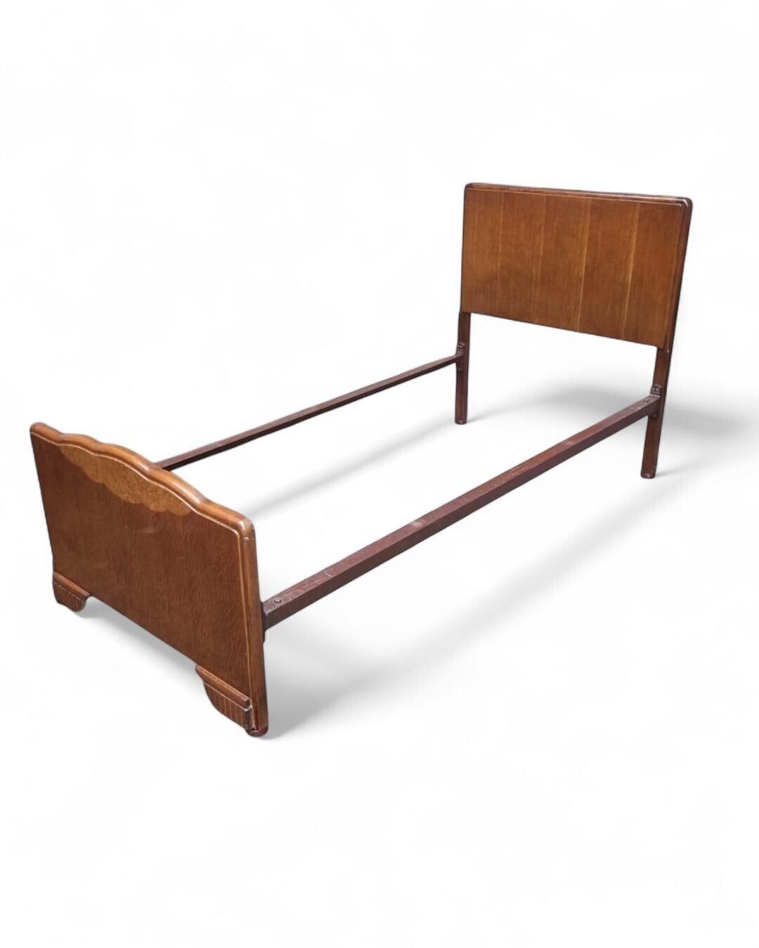 Vintage Harris Lebus Oak Single Bed / C.1930–1940 / Free Delivery photo Furniture