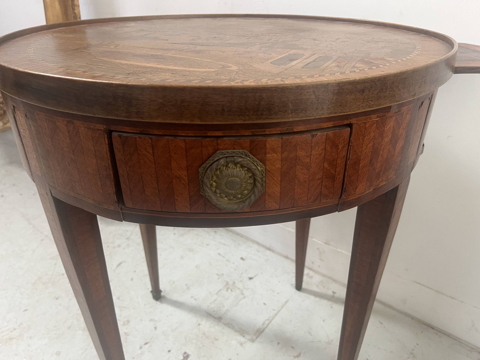 Louis XVI Style Marquetry Pedestal Table With Removable Top, 20th Century photo buy
