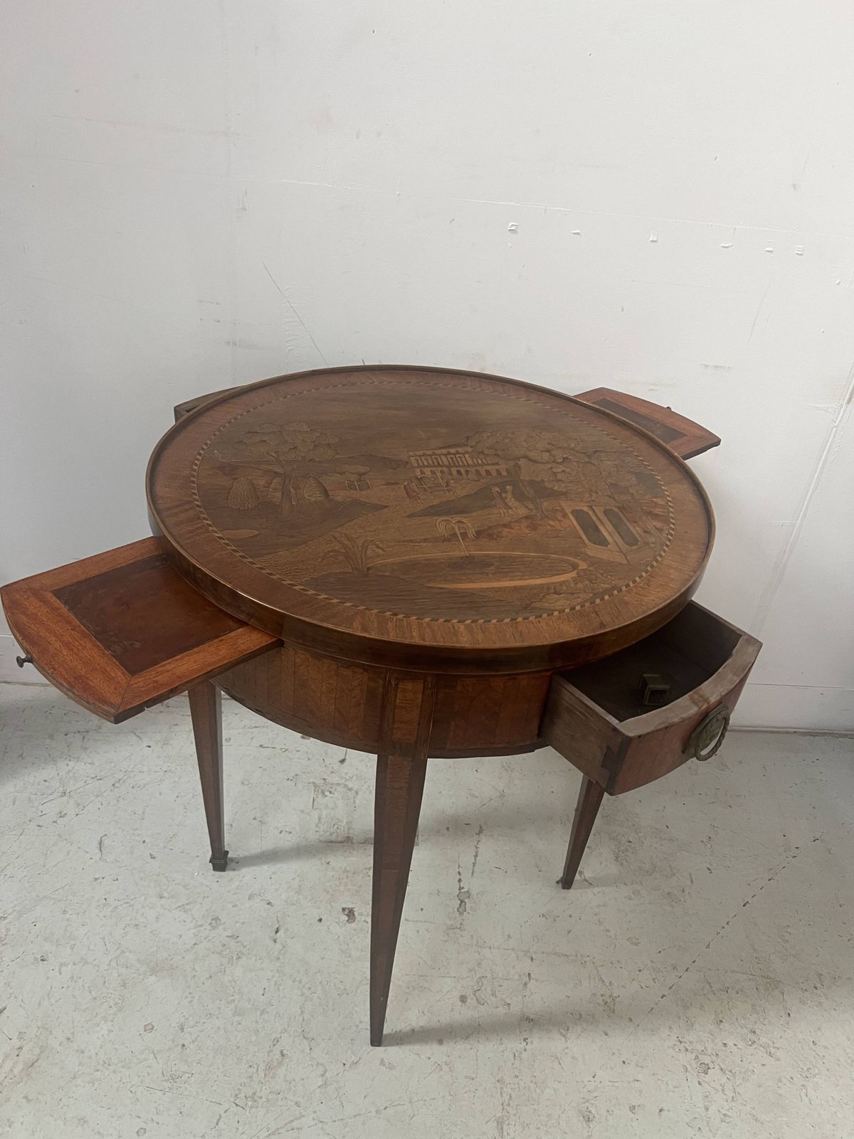 photo furniture Louis XVI Style Marquetry Pedestal Table With Removable Top, 20th Century