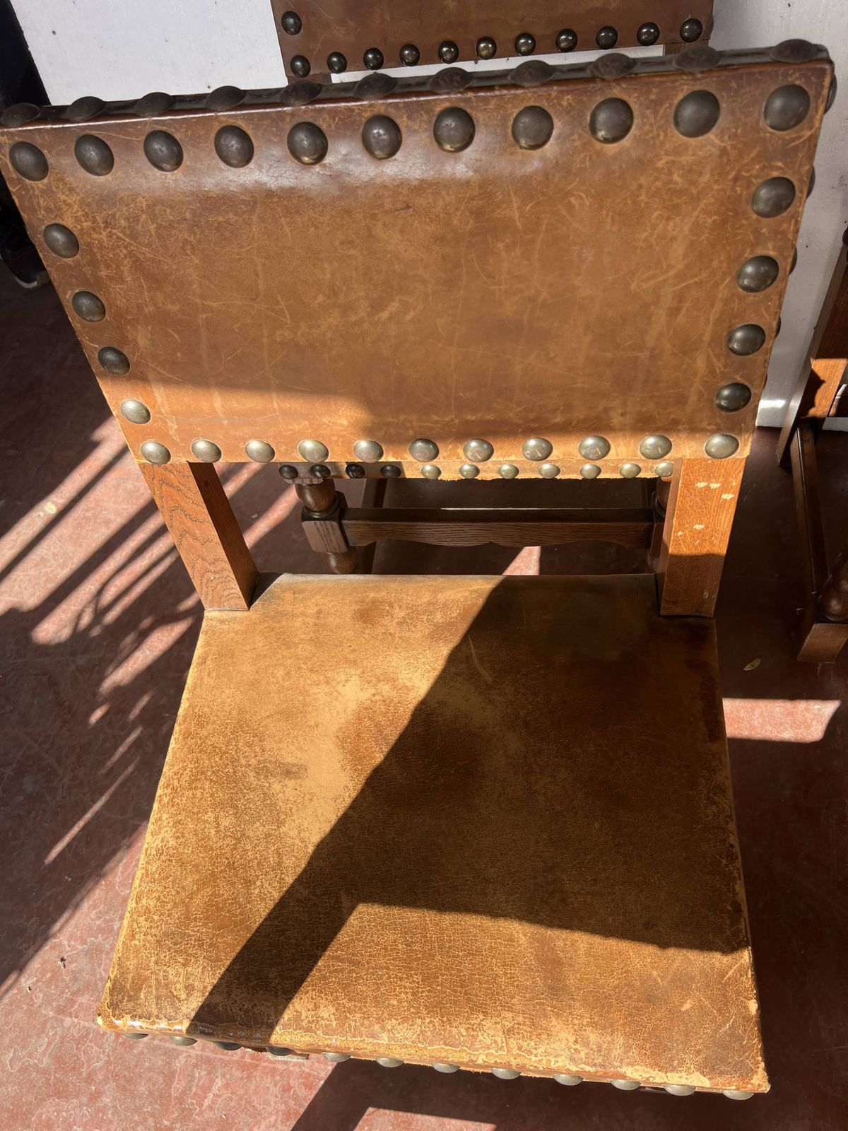 photo furniture Set Of Six Renaissance Style Oak Chairs, 20th Century