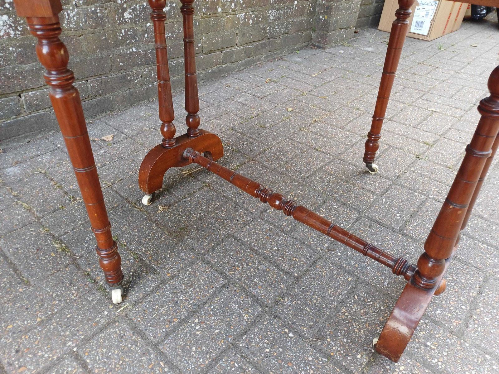 photo furniture Antique Victorian Mahogany Drop Leaf Occasional Games Side Table With Turned Legs Castors C.1860 Extendable Folding Table Free Hand Delivery