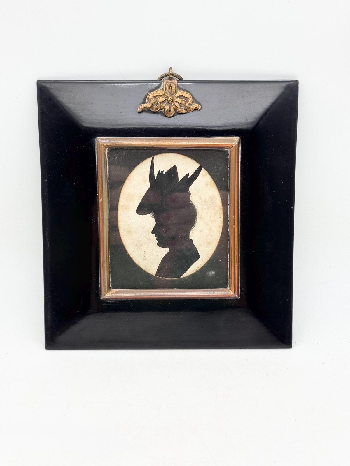 Antique Silhouette Picture, Woman Silhouette, Wall Decor photo furniture