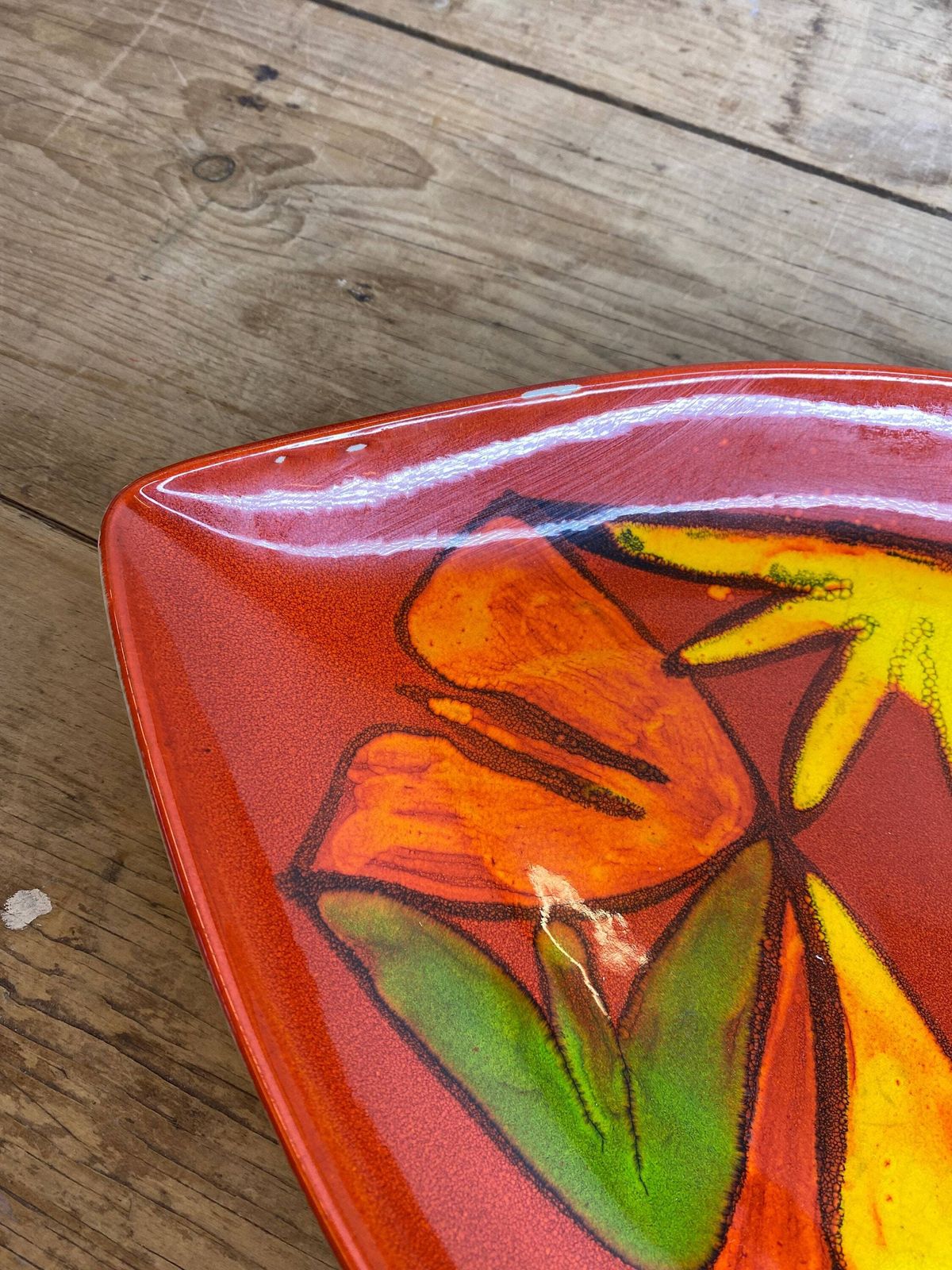 Vintage Poole Pottery Delphis Teardrop Shape (91) Dish Signed Ck Red, Orange, Yellow And Green Design In Good Condition photo vintage