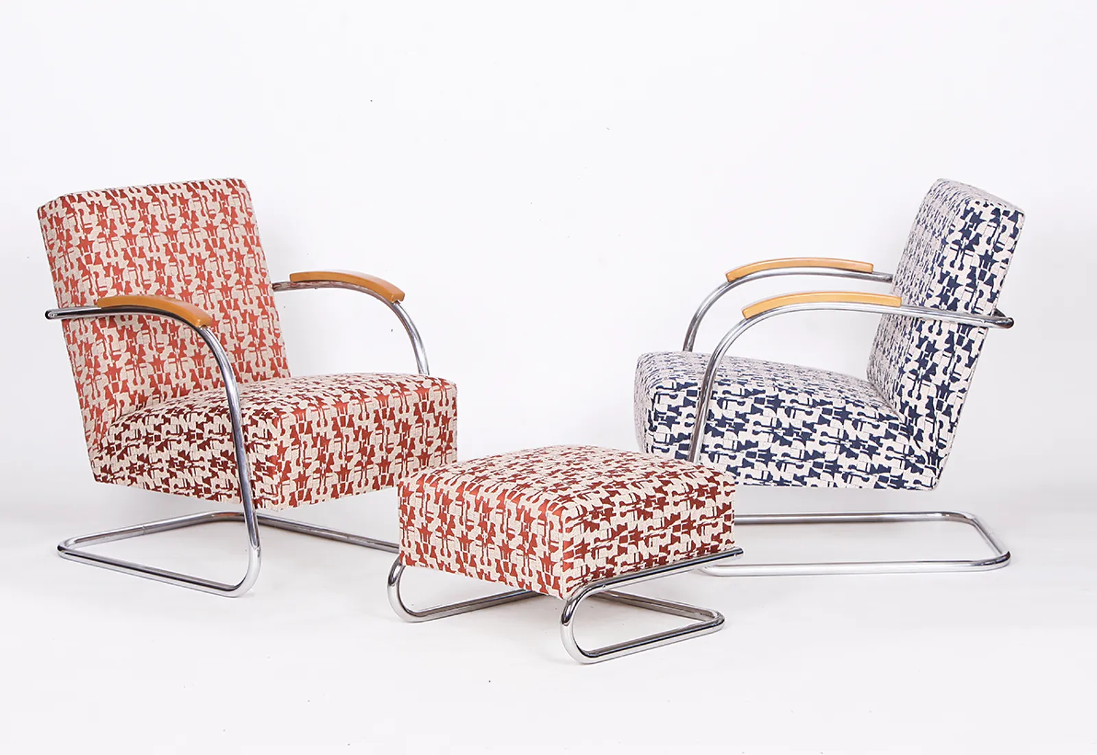 2 Tubular Steel Lounge Chairs With Foot Stool By Mücke Melder 1930s photo furniture