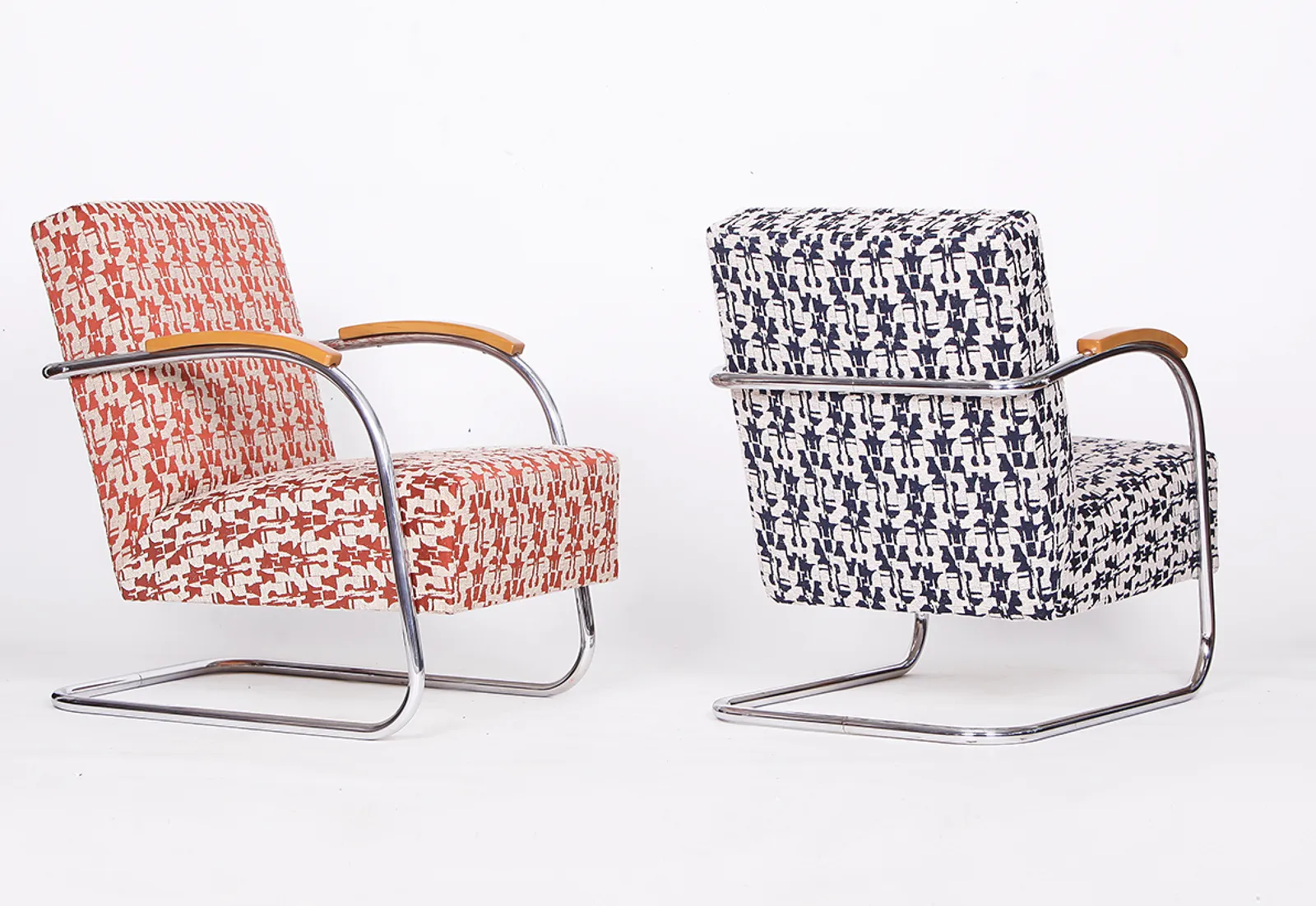 2 Tubular Steel Lounge Chairs With Foot Stool By Mücke Melder 1930s photo for sale