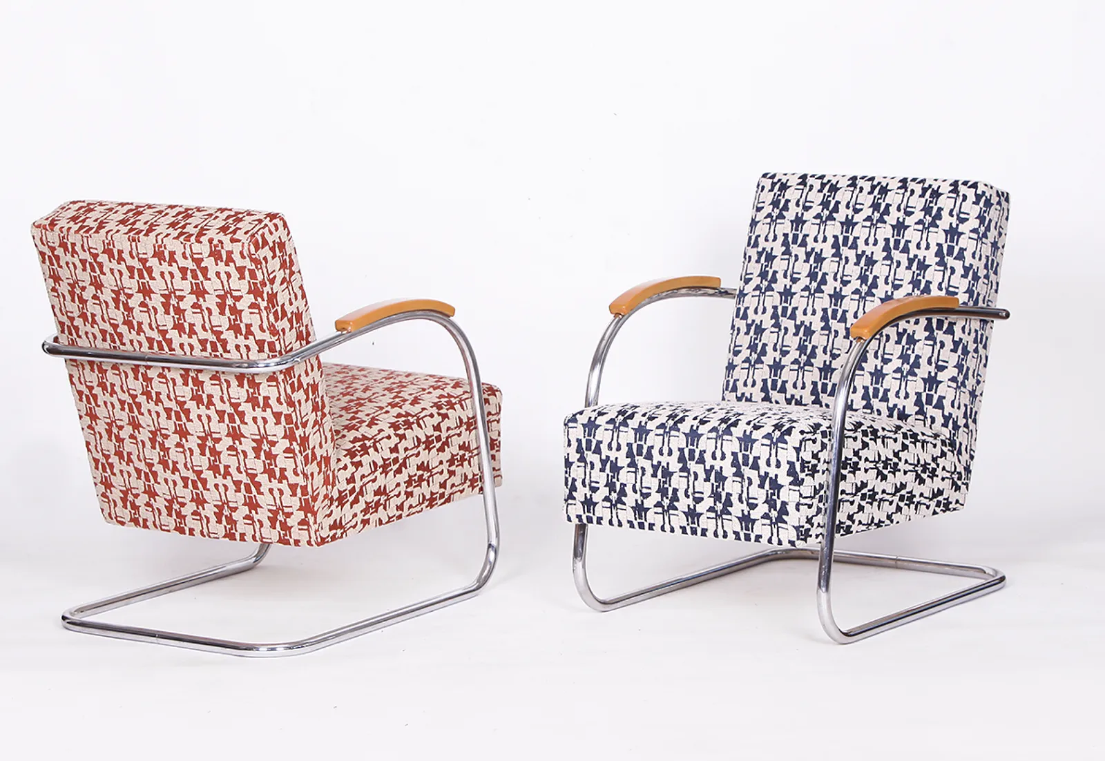 2 Tubular Steel Lounge Chairs With Foot Stool By Mücke Melder 1930s photo Furniture