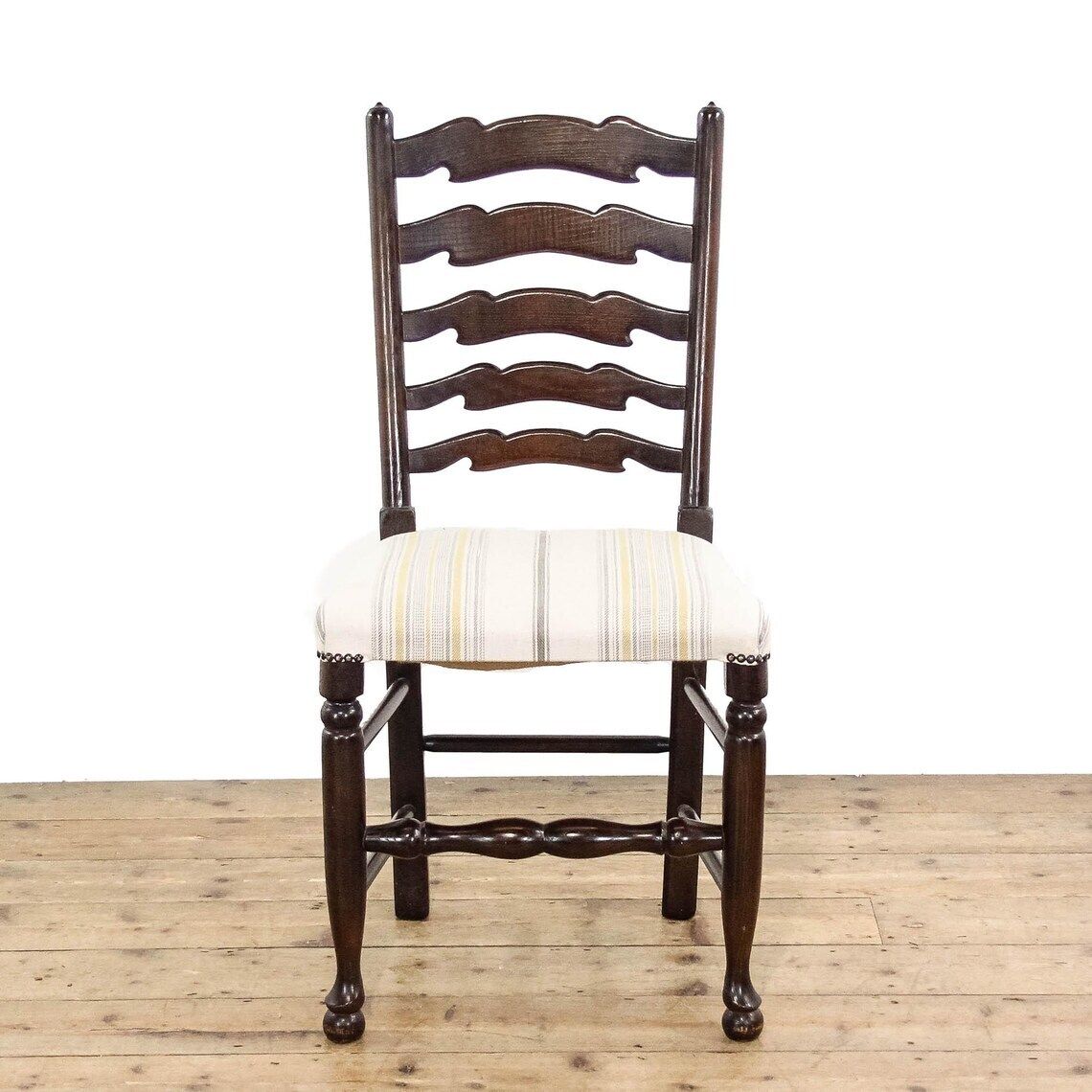 Set Of Four Upholstered And Oak Chairs  Set Of Chairs  Antique Chairs  Dining Chairs  Kitchen Chairs photo Furniture