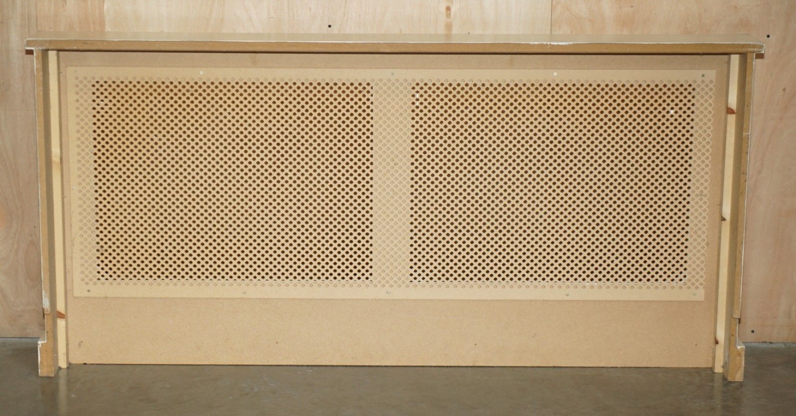 photo vinterior Vintage White Painted Radiator Cover Double Sized Ready To Go