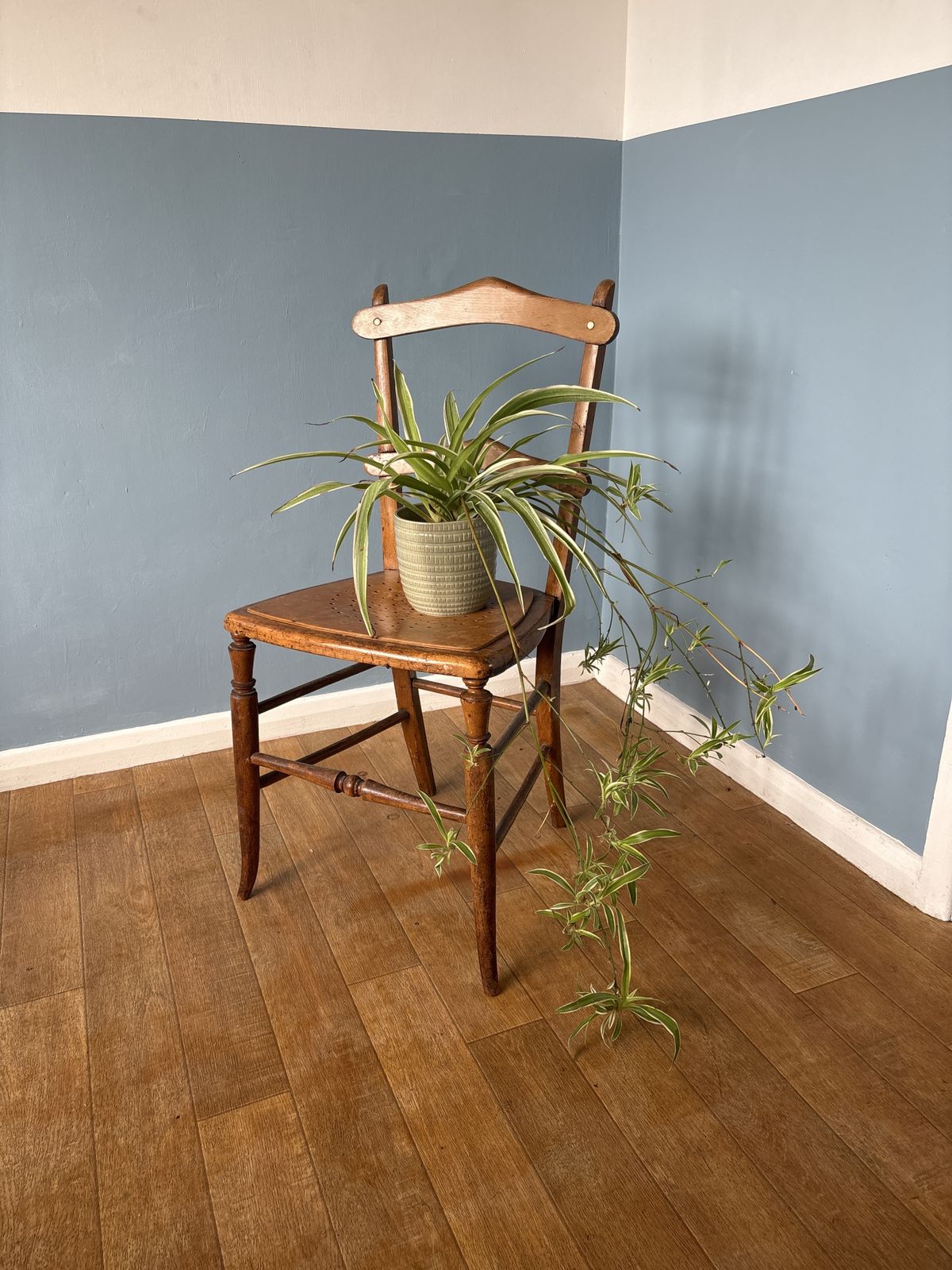 Luterma Estonia Antique Punched Seat Wooden Dining Chair