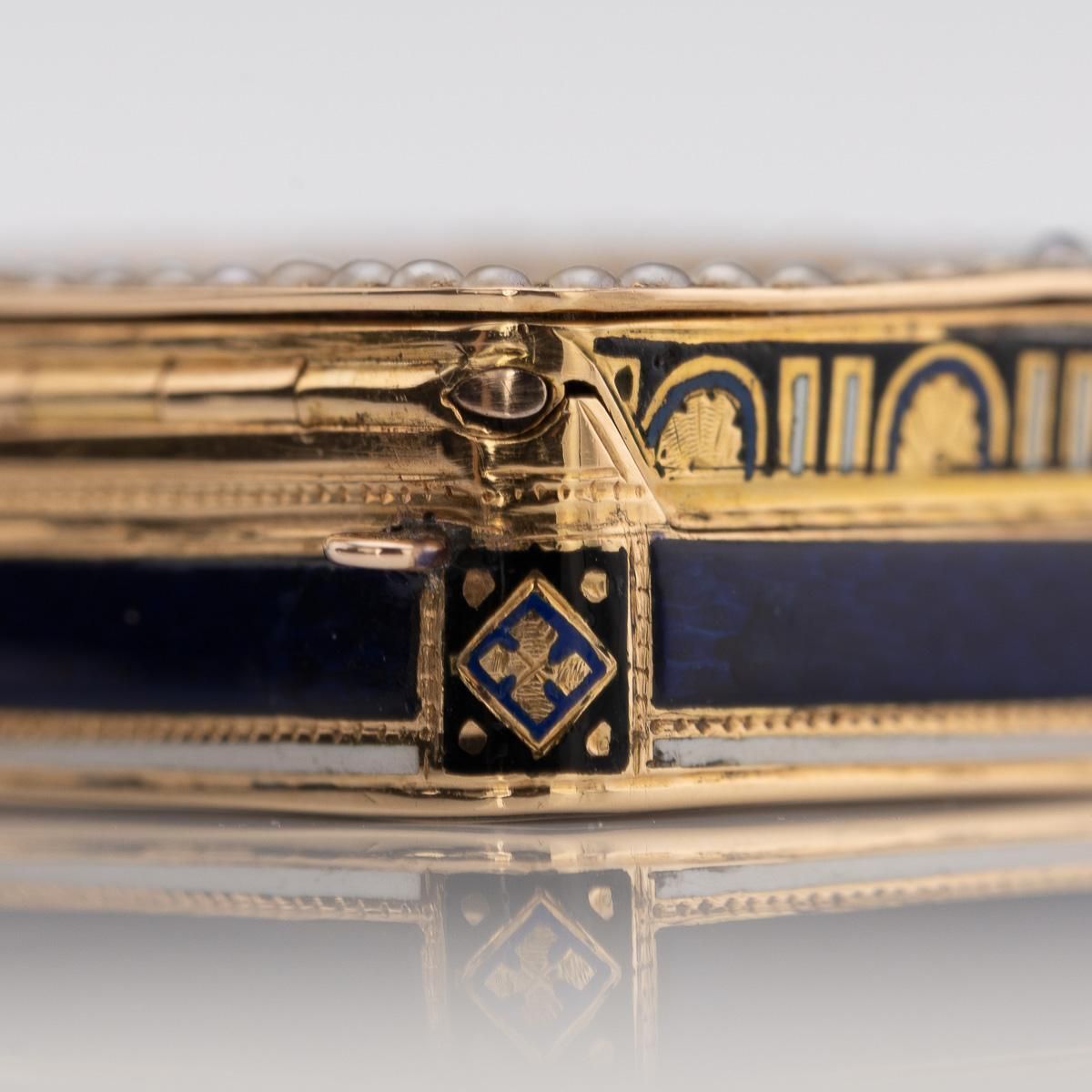 photo buy Antique 19thc Swiss 18k Gold & Enamel Vinaigrette, Jean Georges Rémond C.1800