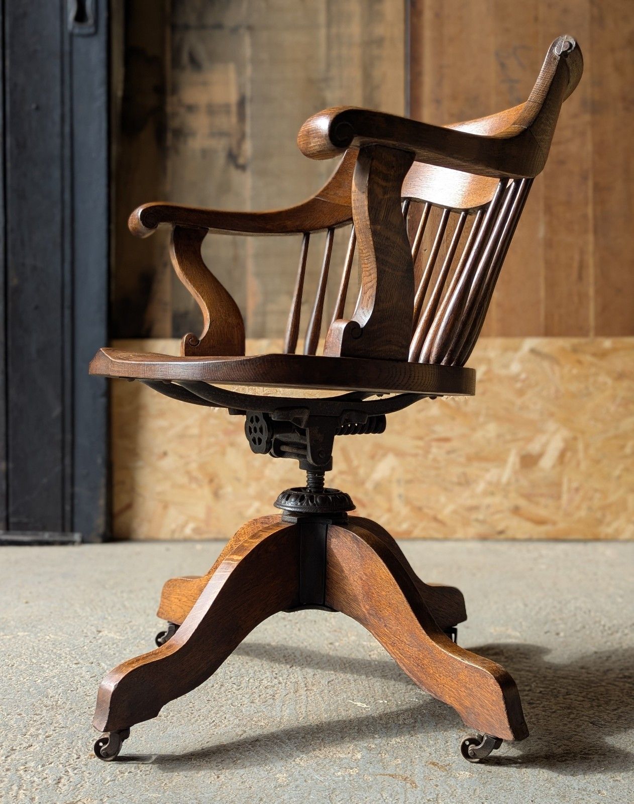 Antique Office Chair (Delivery Available) Oak C1900 photo 850.0