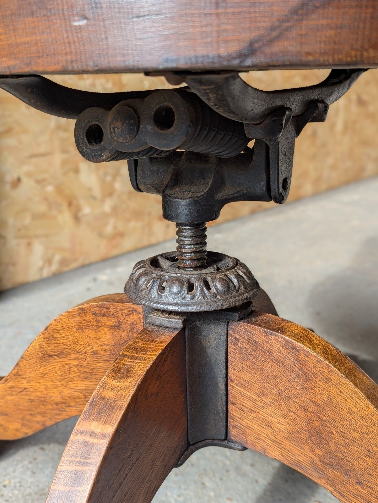 photo for sale Antique Office Chair (Delivery Available) Oak C1900