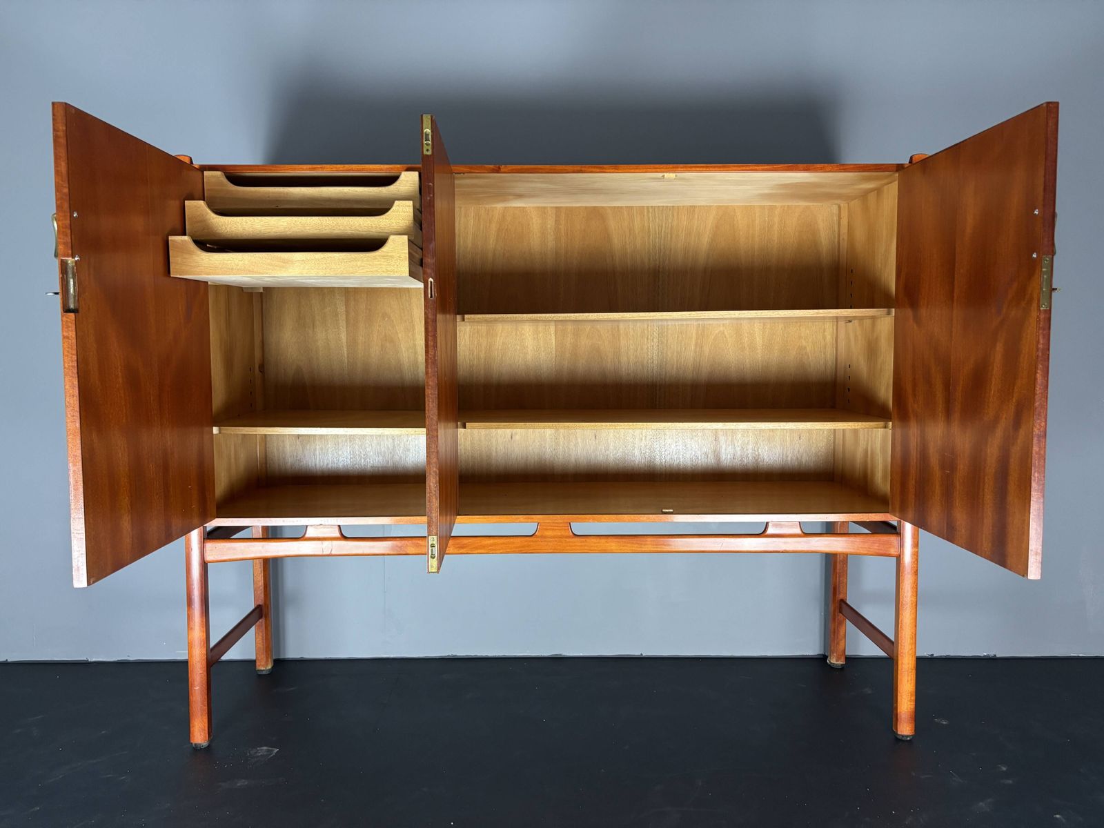 Midcentury Swedish Scandinavian Sideboard Cabinet By David Rosen Model Napo photo 4086.0