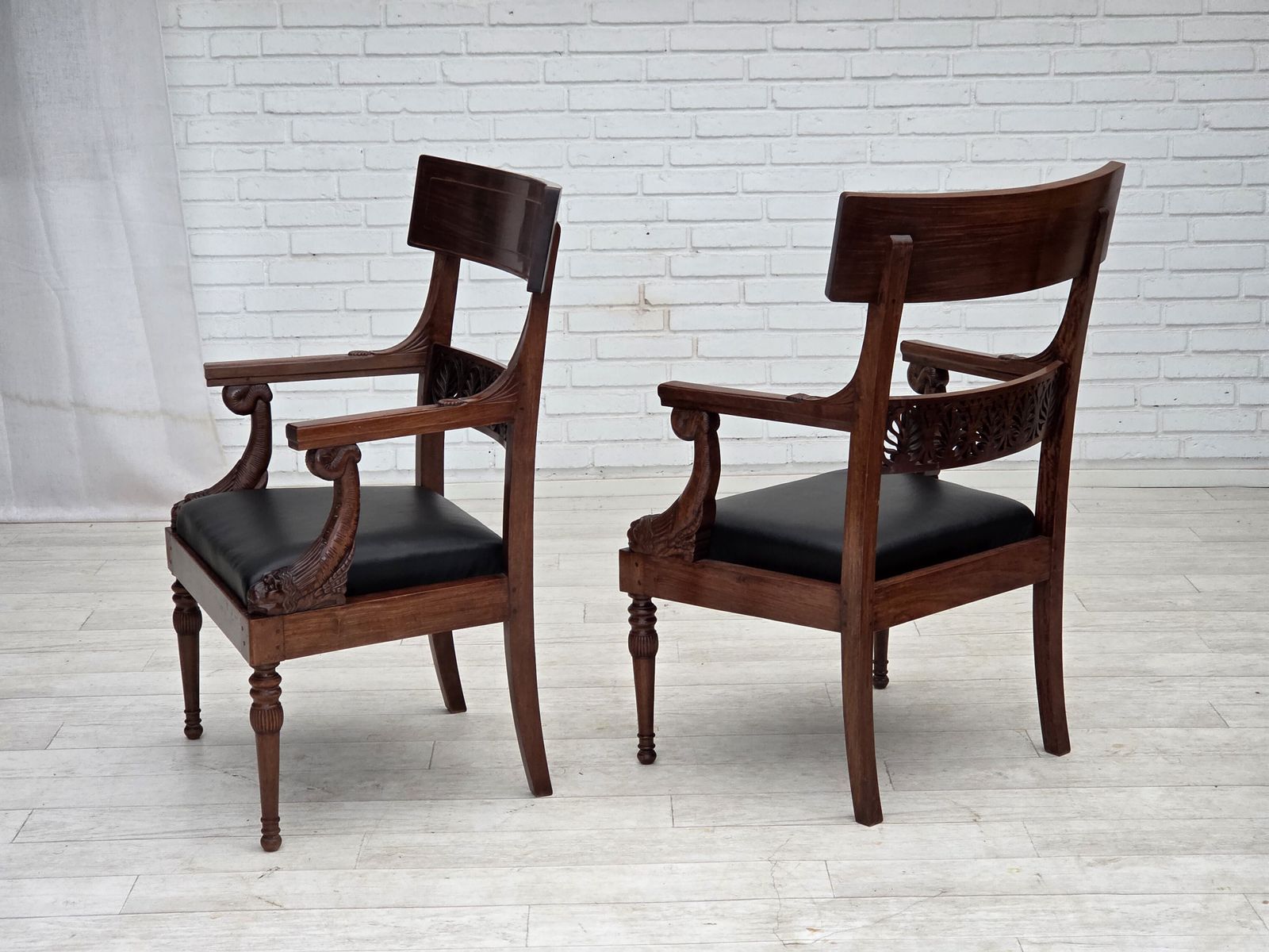 photo vinterior 1920 30s, Set Of 2 Armchairs, Design After Georges Jacob, Carved Teak Wood, Leather, Reupholstered.