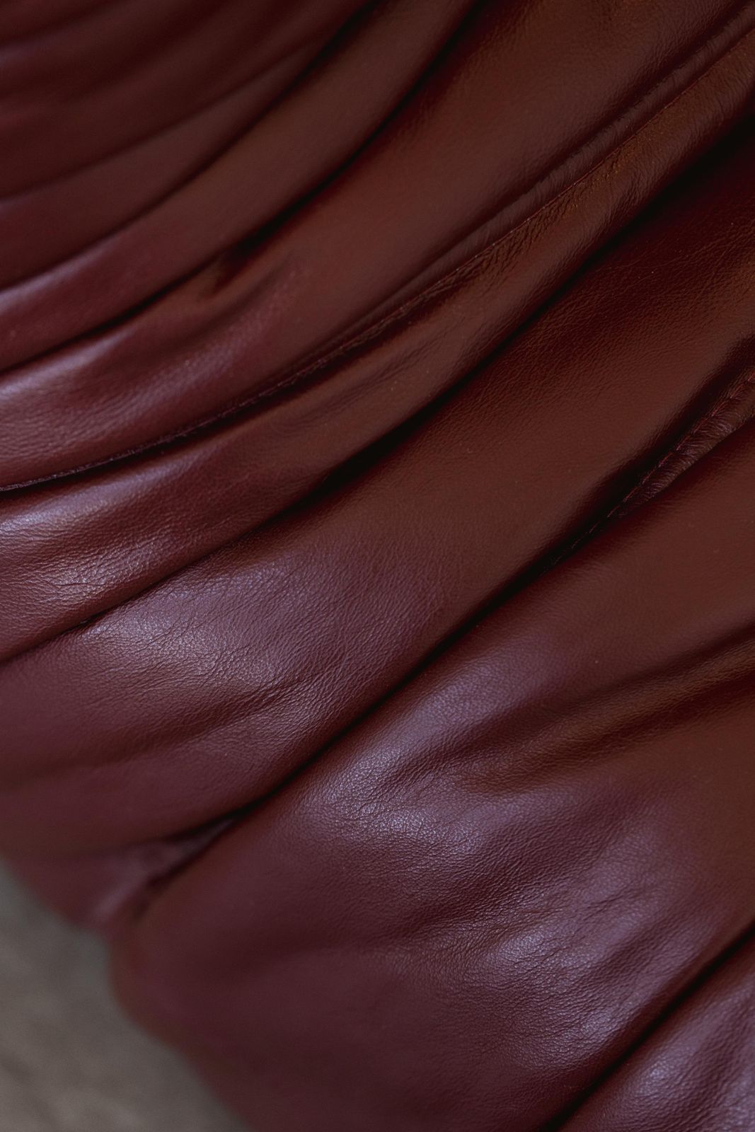 Michel Ducaroy “Togo” Two Seater Sofa For Ligne Roset, Burgundy Leather, 1973 photo 5447.0