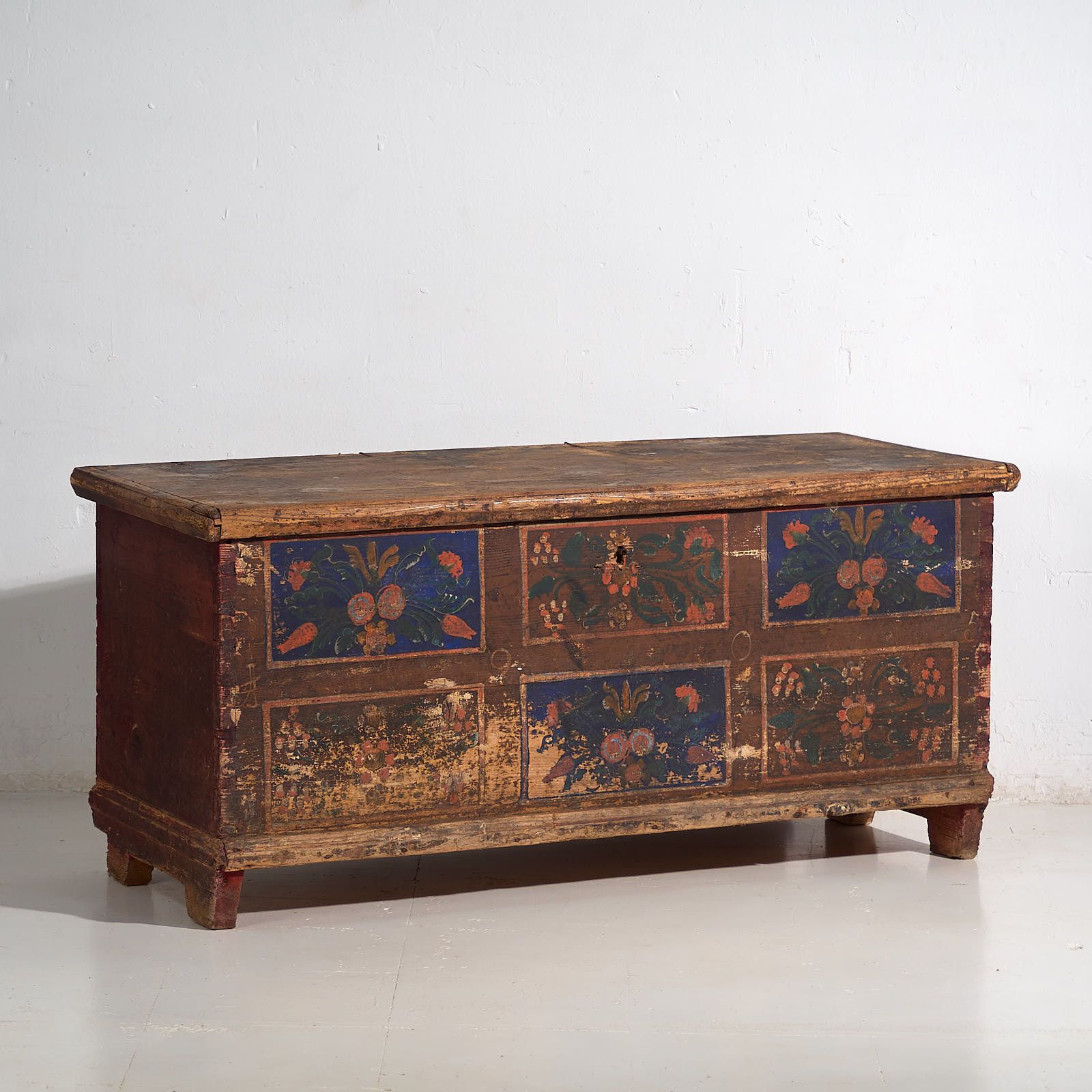 Antique Wooden Chest With Blue Floral Panels (Year 1905) #99