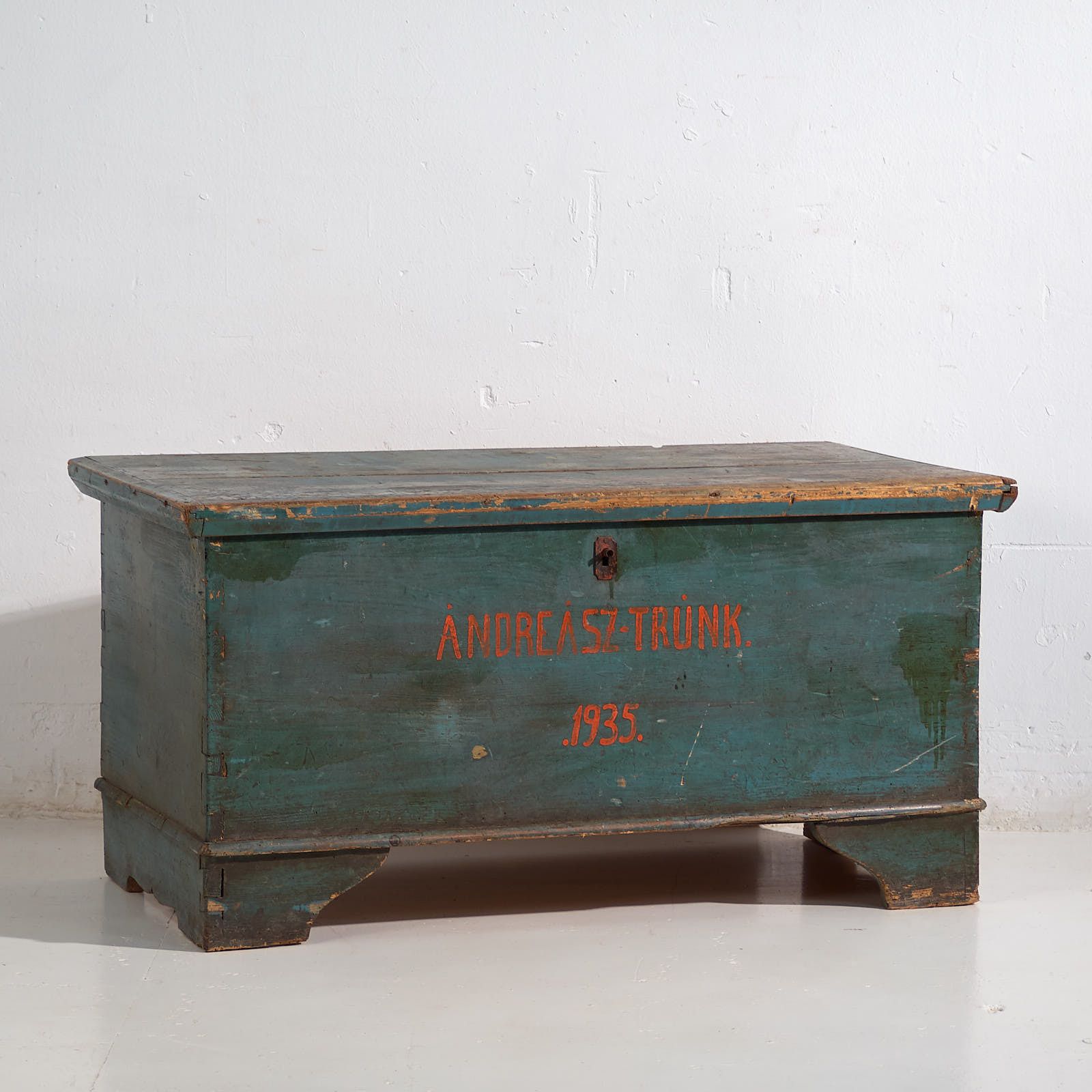 Antique Chest With Turquoise Green Patina (Year 1935) #10