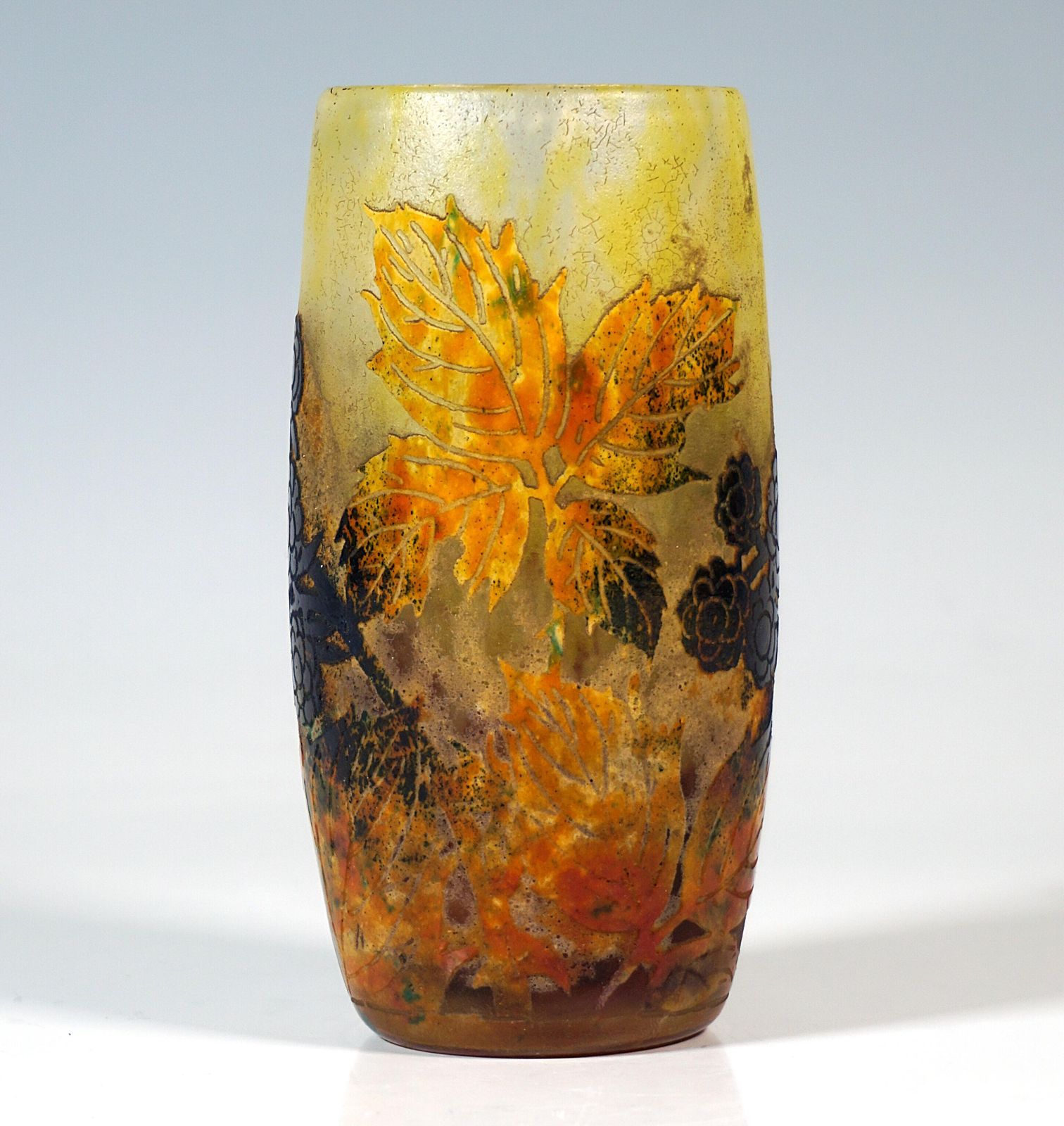 Art Nouveau Cameo Vase 'Mûres Sauvages', Daum Nancy, France, Ca. 1900/1905 photo furniture