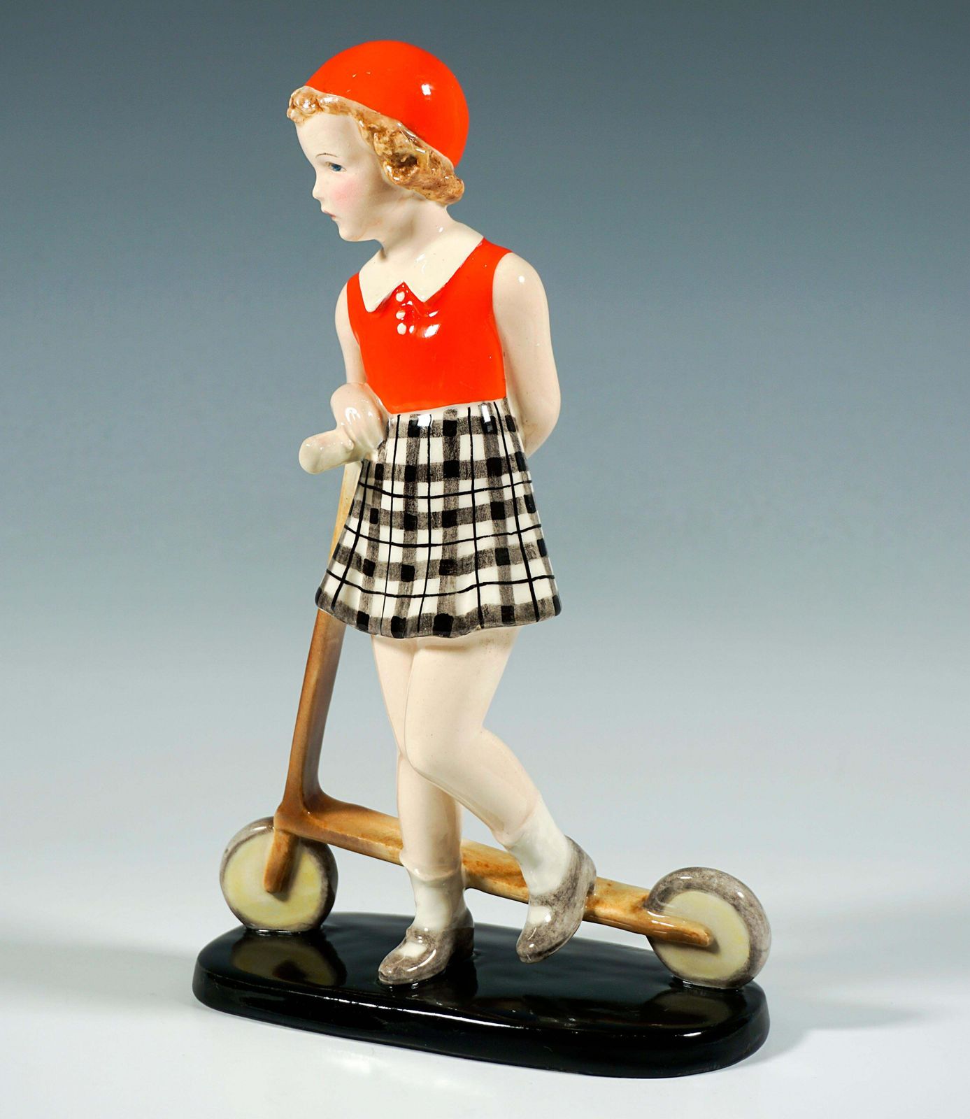 Goldscheider Art Déco Figure, 'Triton', Girl With Scooter, By Dakon, Around 1939 photo Home Decor